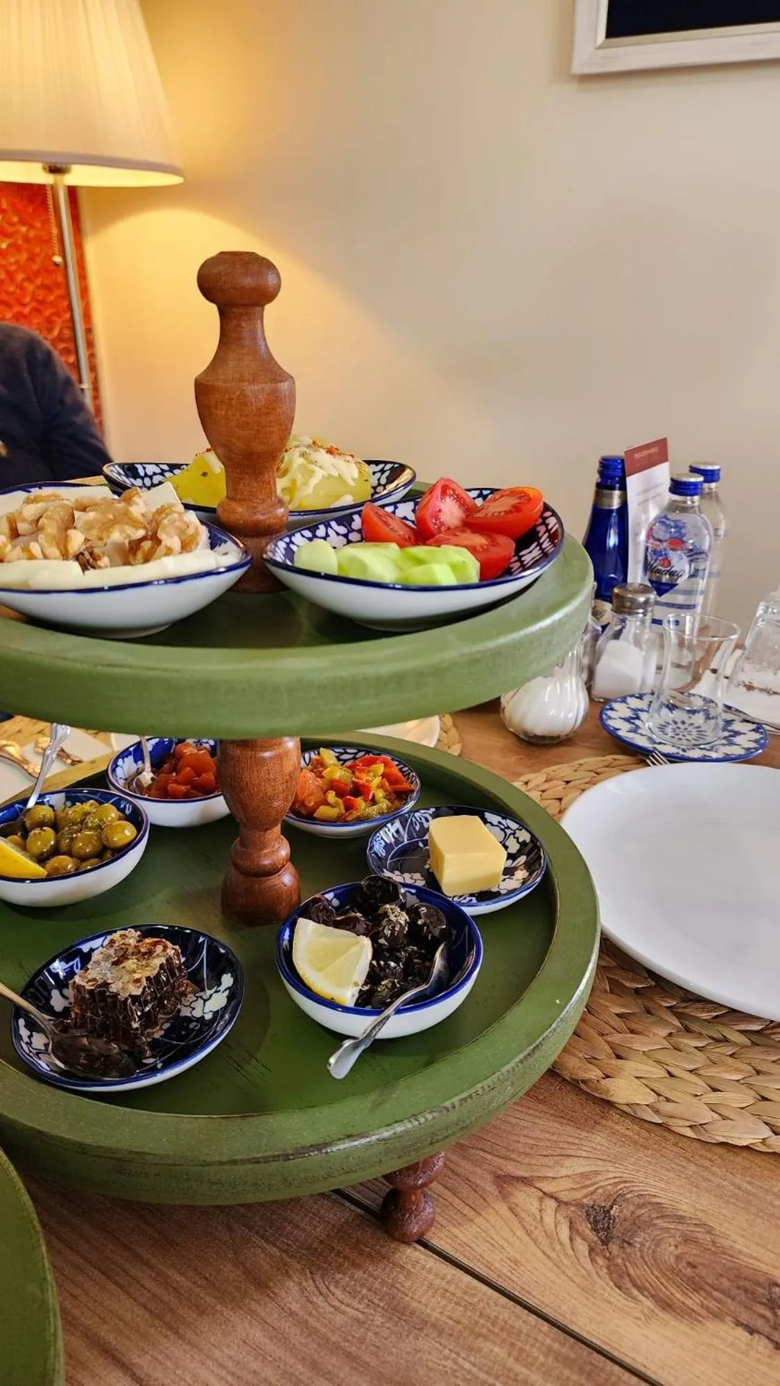Food and drinks in Pertevniyal Aziziye Hotel