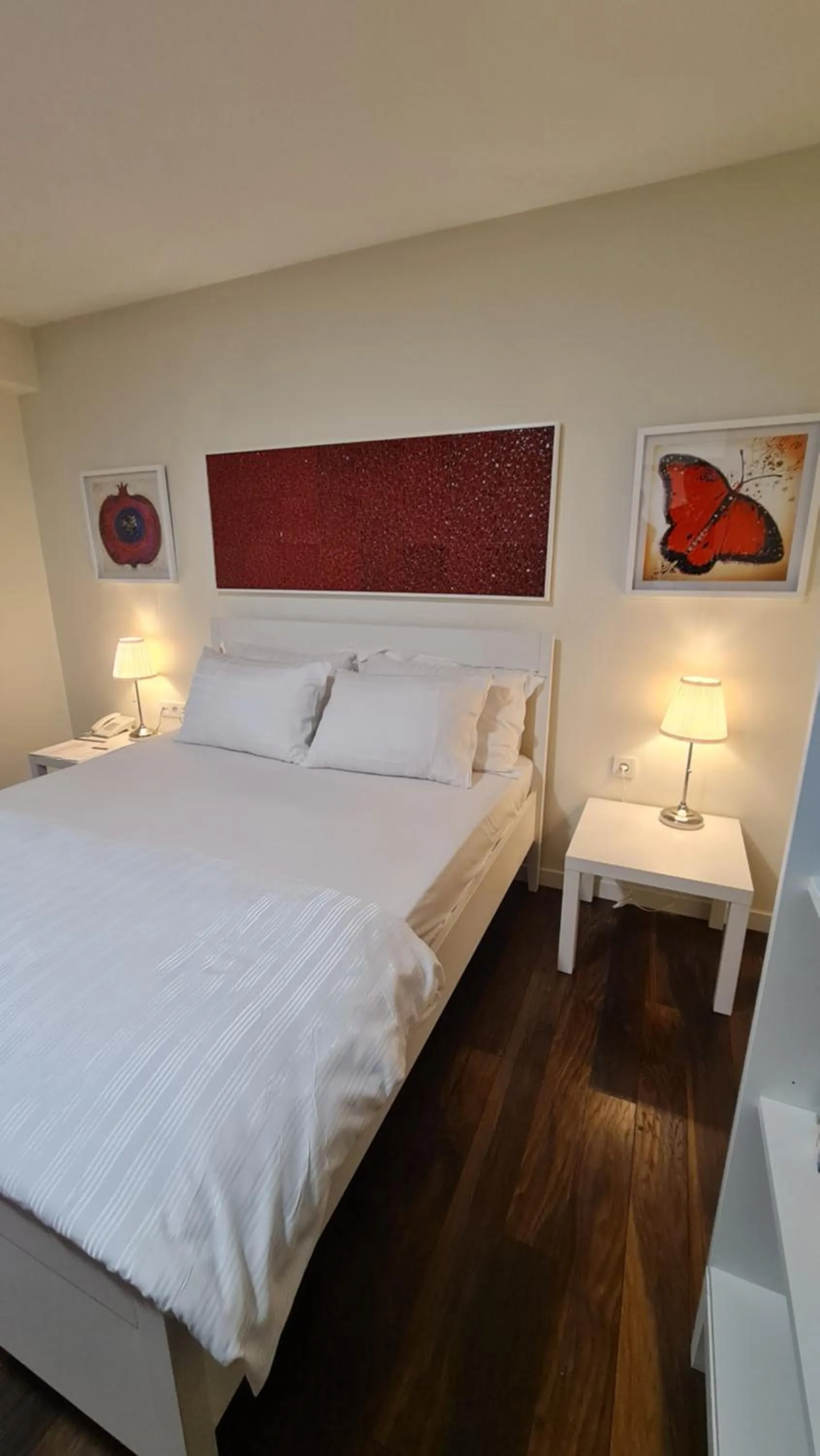 Bed in Pertevniyal Aziziye Hotel