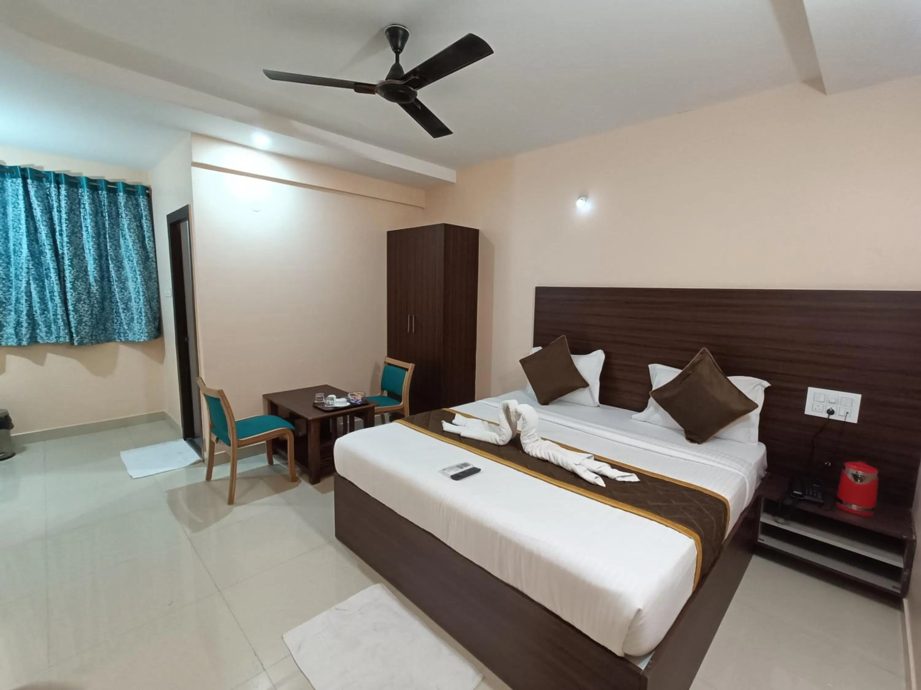 Bedroom, Bed in Hotel Classic Comfort