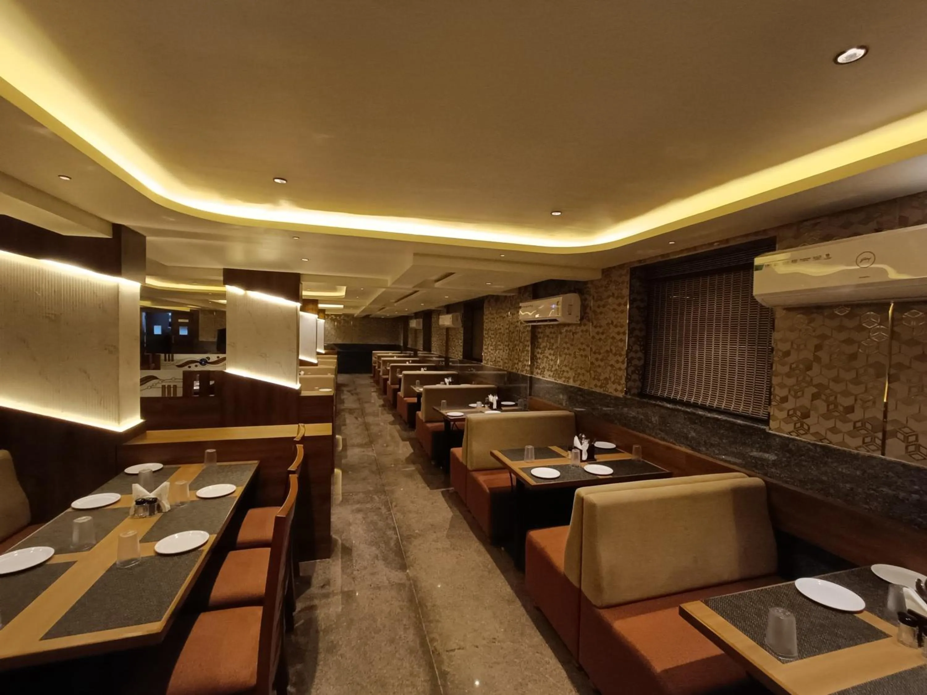 Restaurant/places to eat in Hotel Classic Comfort