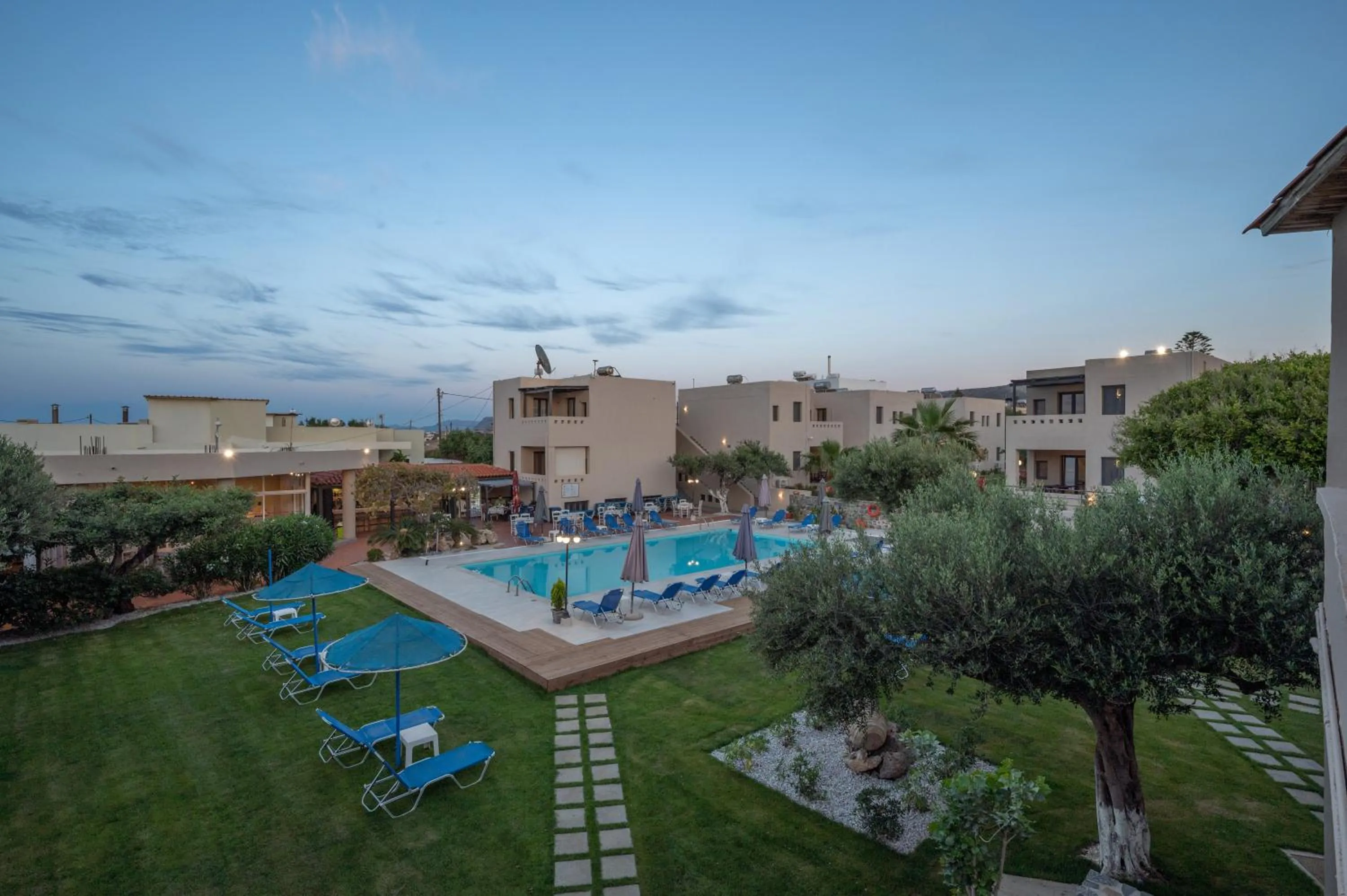 Property building in Creteco Hotel & Suites