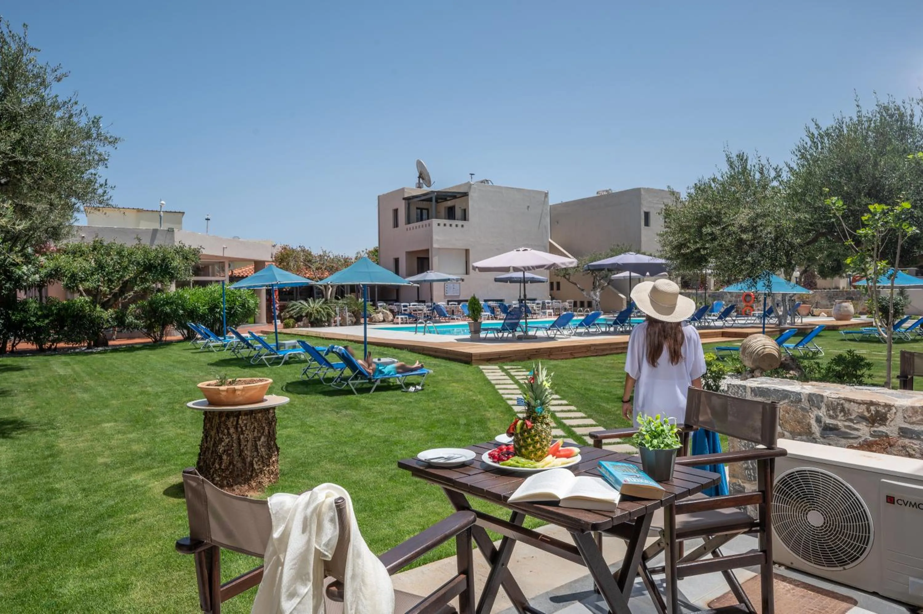 Garden view in Creteco Hotel & Suites