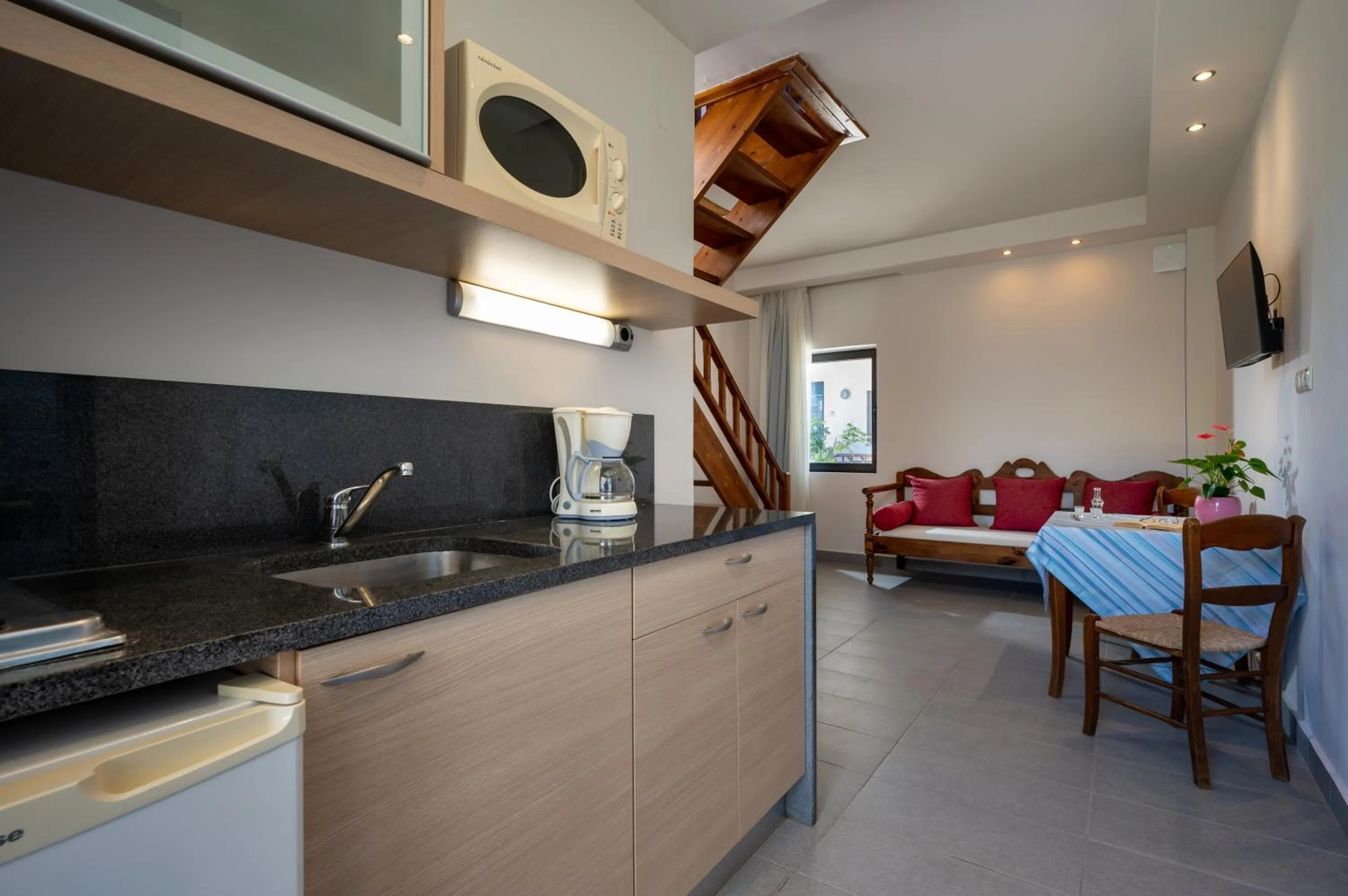 Kitchen or kitchenette in Creteco Hotel & Suites