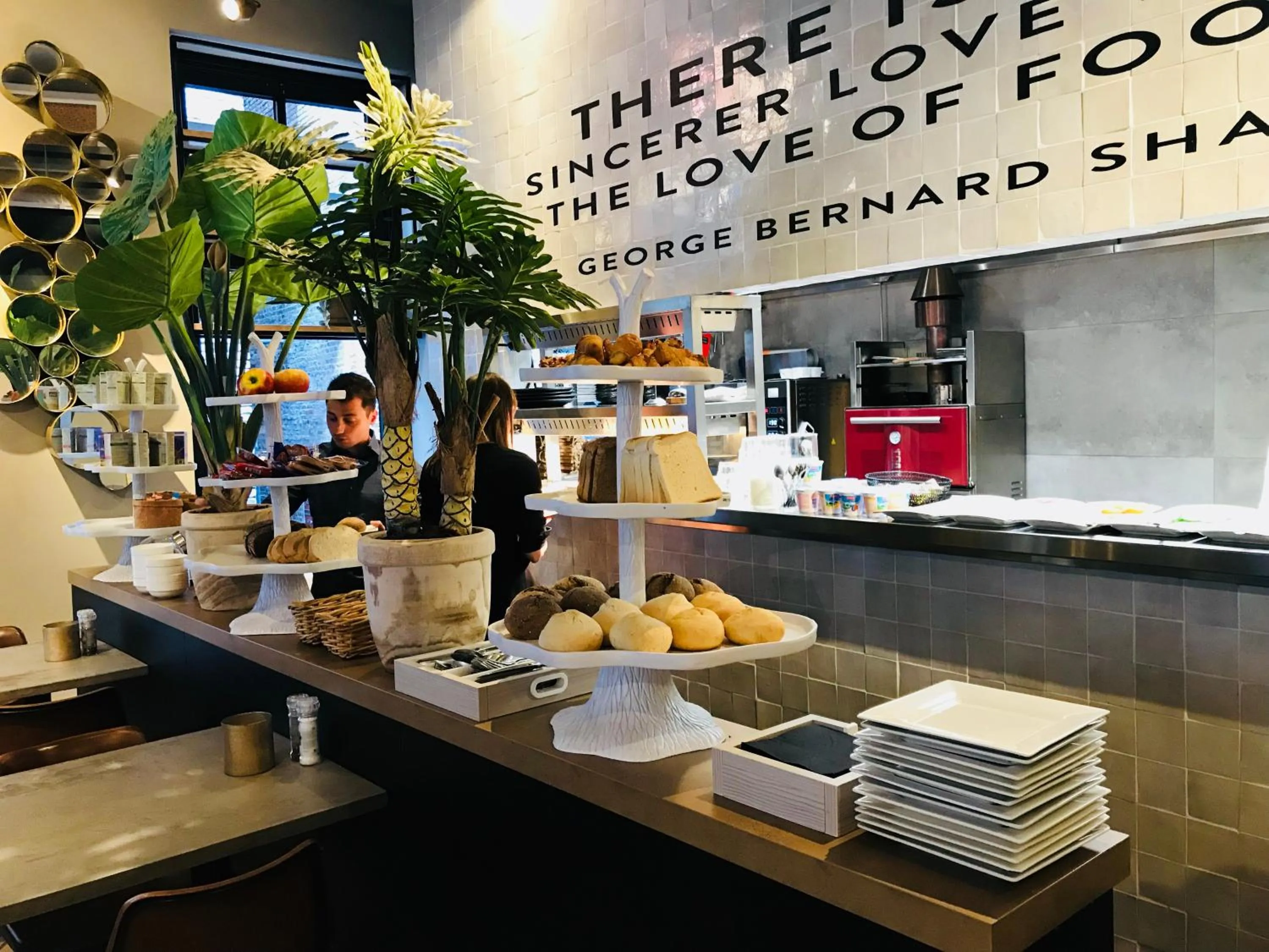 Buffet breakfast in Hotel de Prince