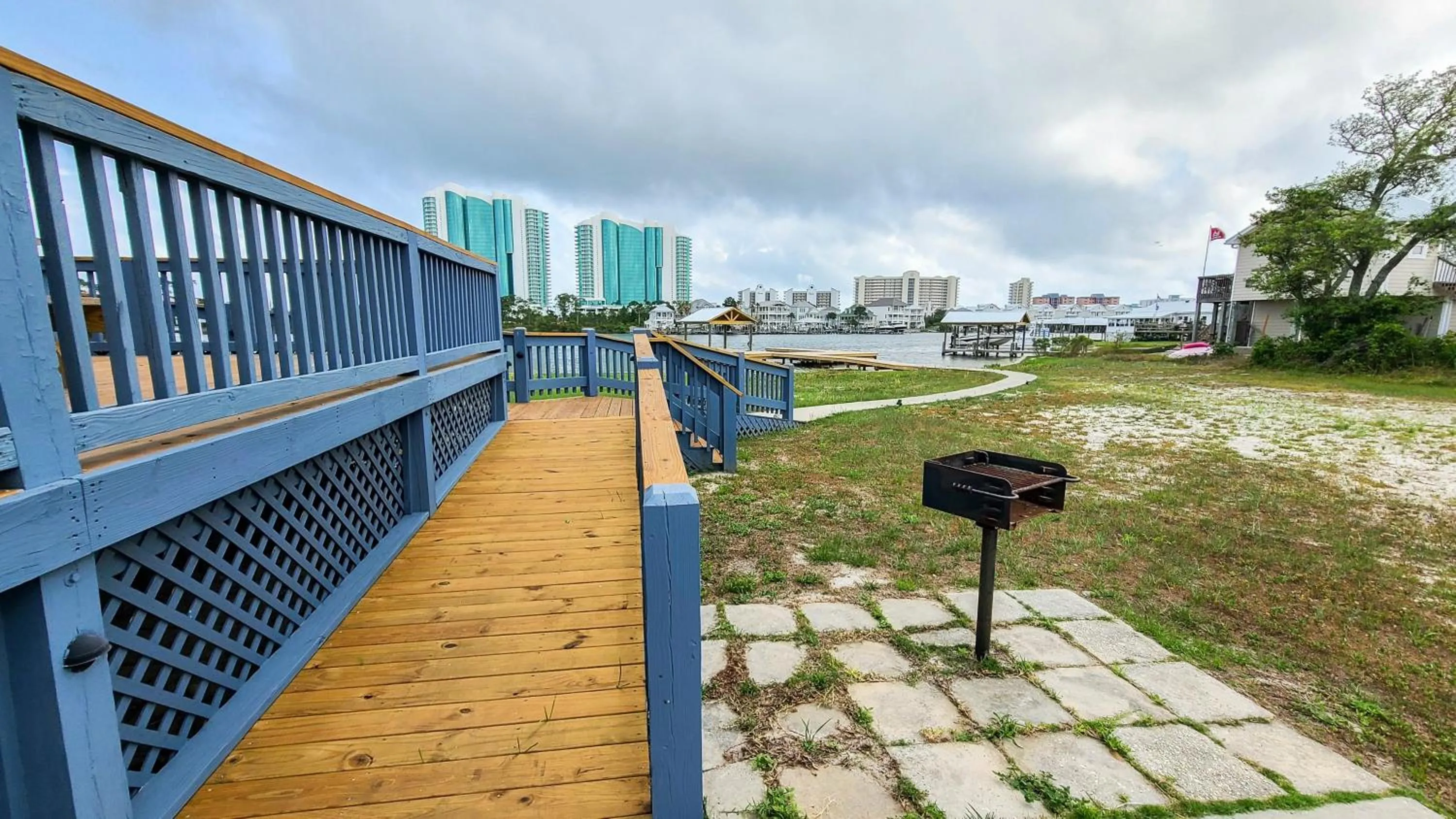 Nearby landmark in Recently Updated Home w/ Private Pier/Boat Slip