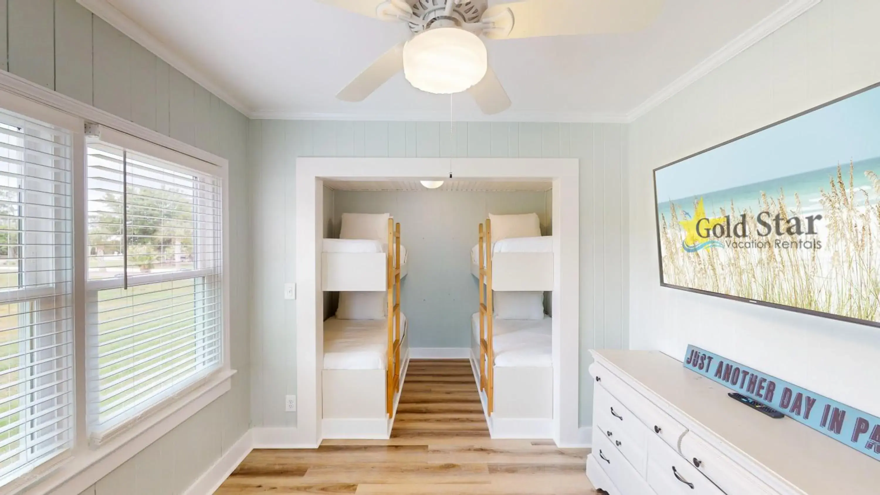 Recently Updated Home w/ Private Pier/Boat Slip Recently Updated Home w/ Private Pier/Boat Slip