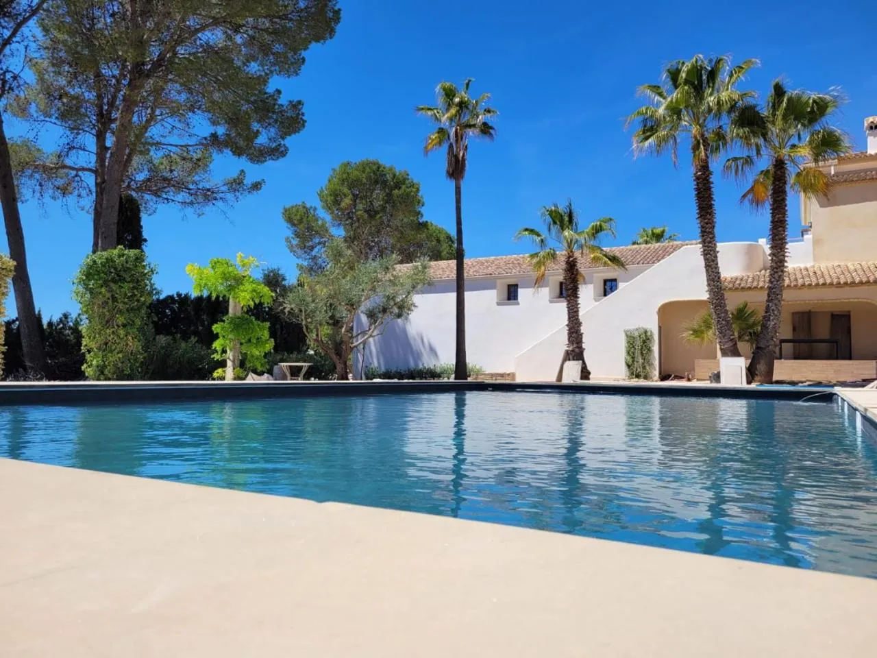 Swimming pool in Hotel Finca La Mixtura, Restaurant Mélange