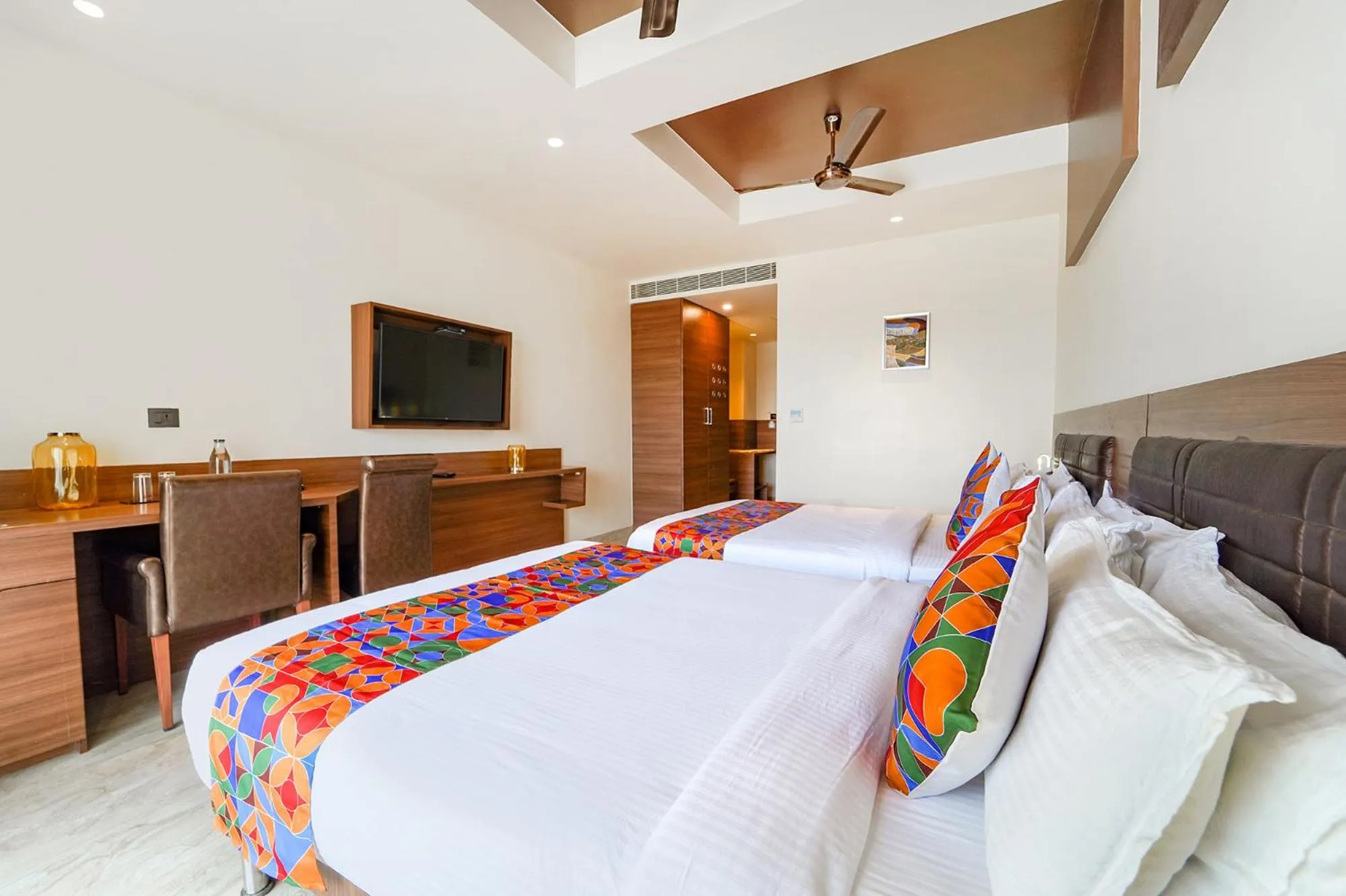 Bed in Oriva Nestlay Rooms Ramnad