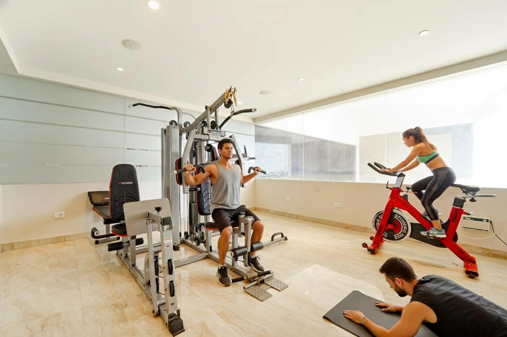 Fitness centre/facilities in Oriva Nestlay Rooms Ramnad