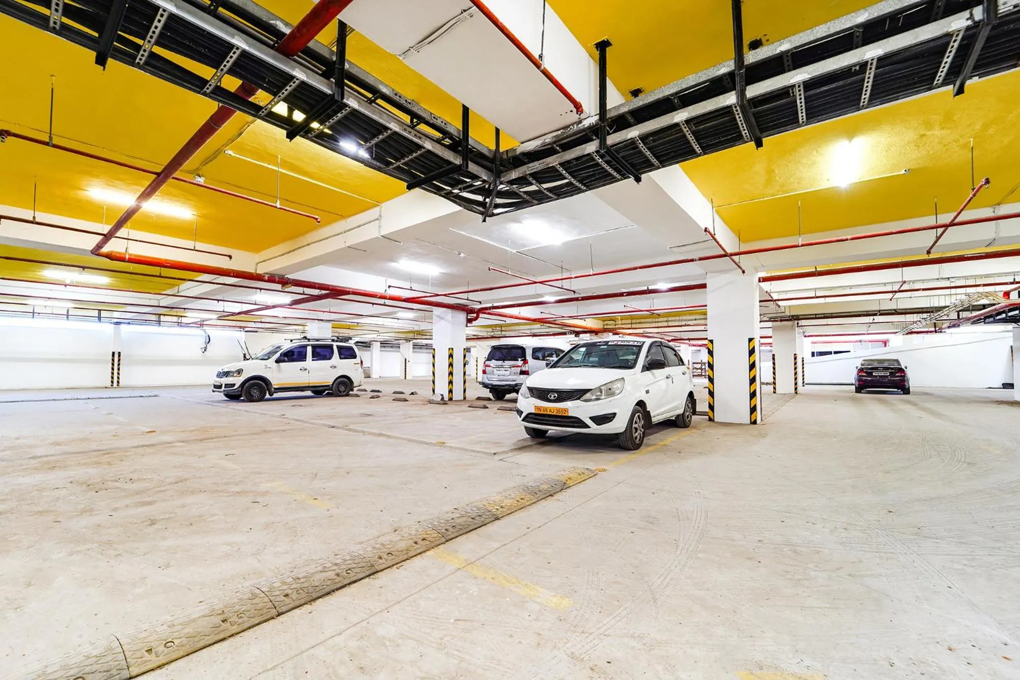 Parking in Oriva Nestlay Rooms Ramnad