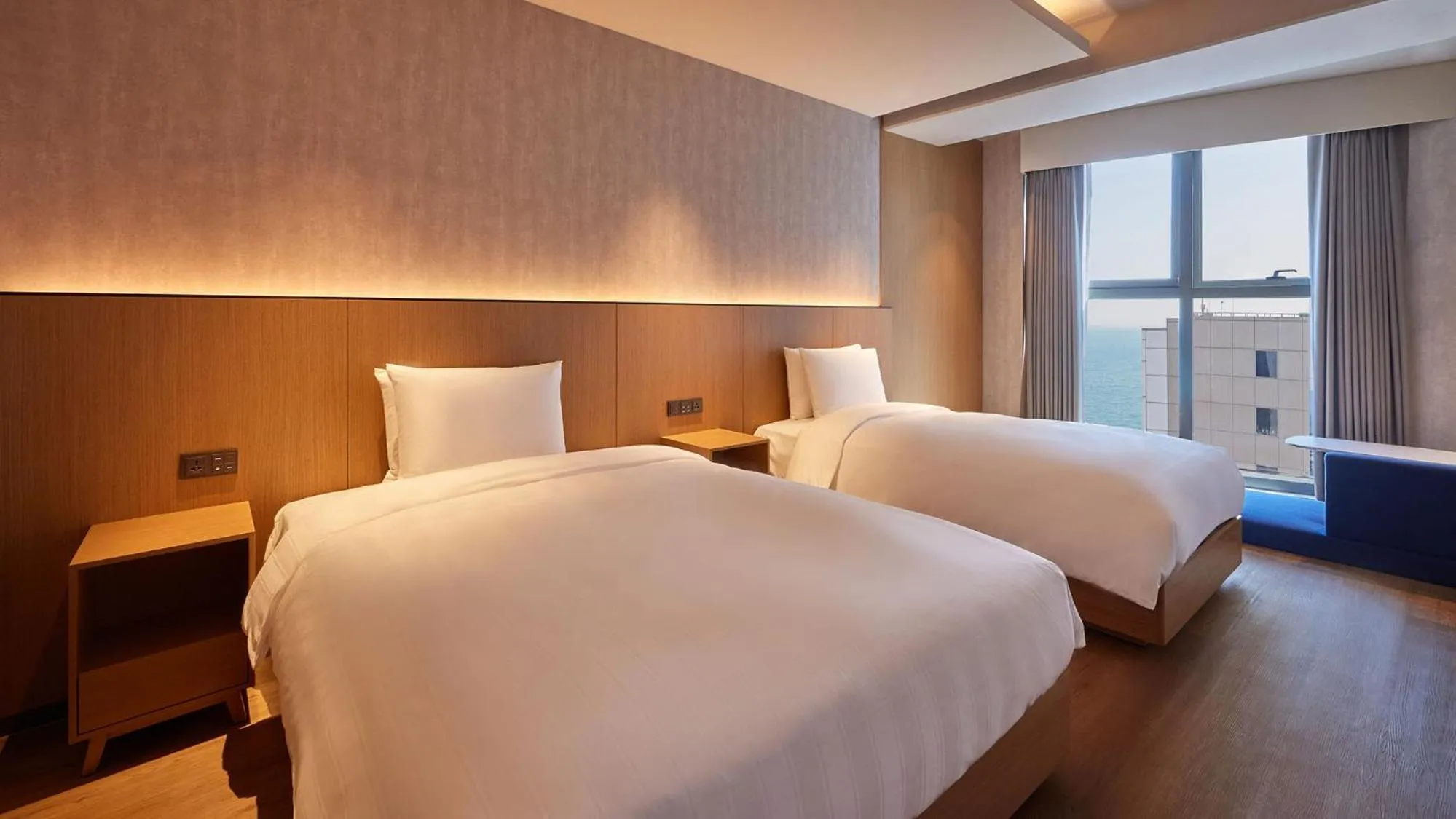 Bed in L7 HAEUNDAE by LOTTE HOTELS