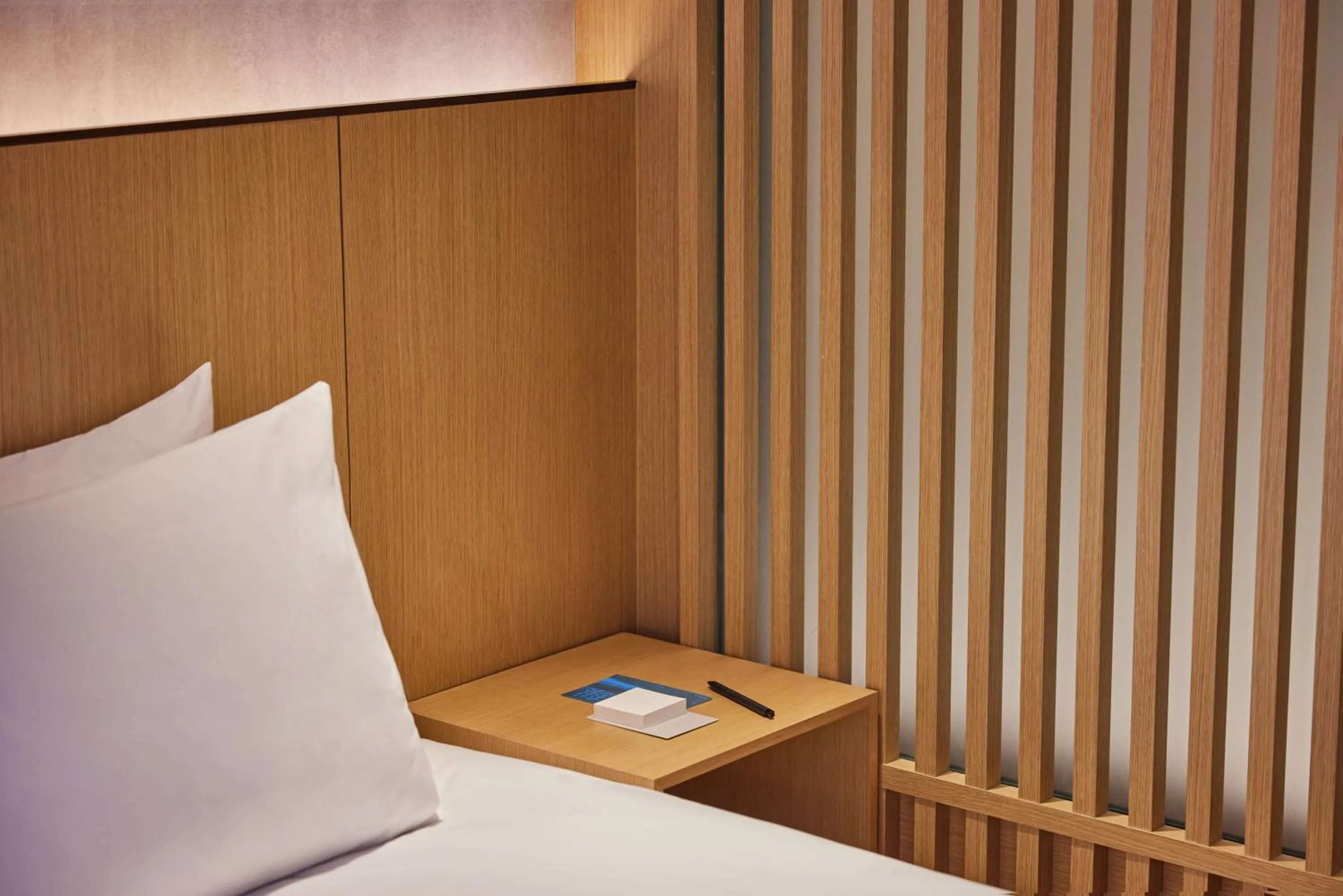 Bedroom, Bed in L7 HAEUNDAE by LOTTE HOTELS