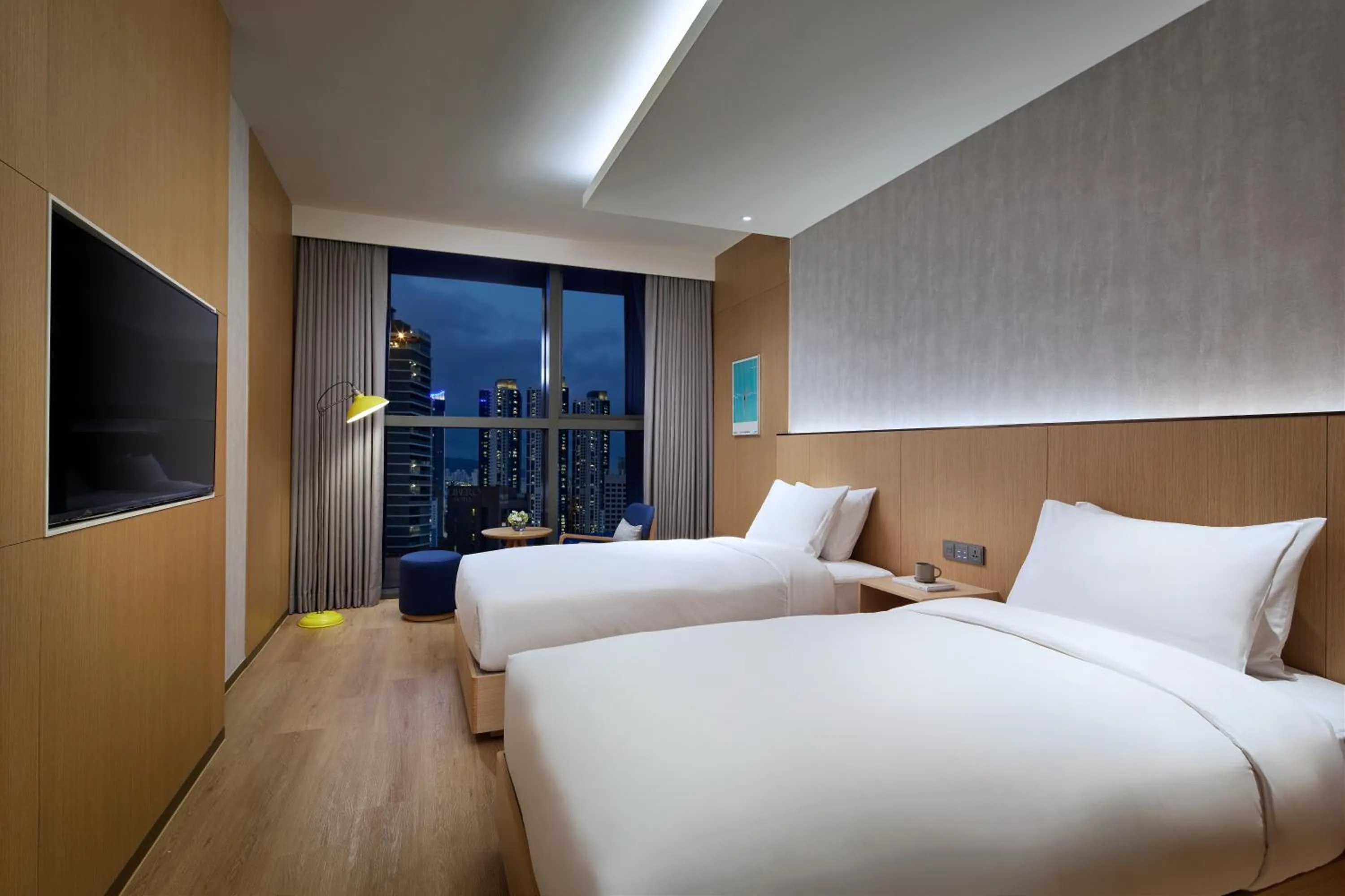 Bed in L7 HAEUNDAE by LOTTE HOTELS