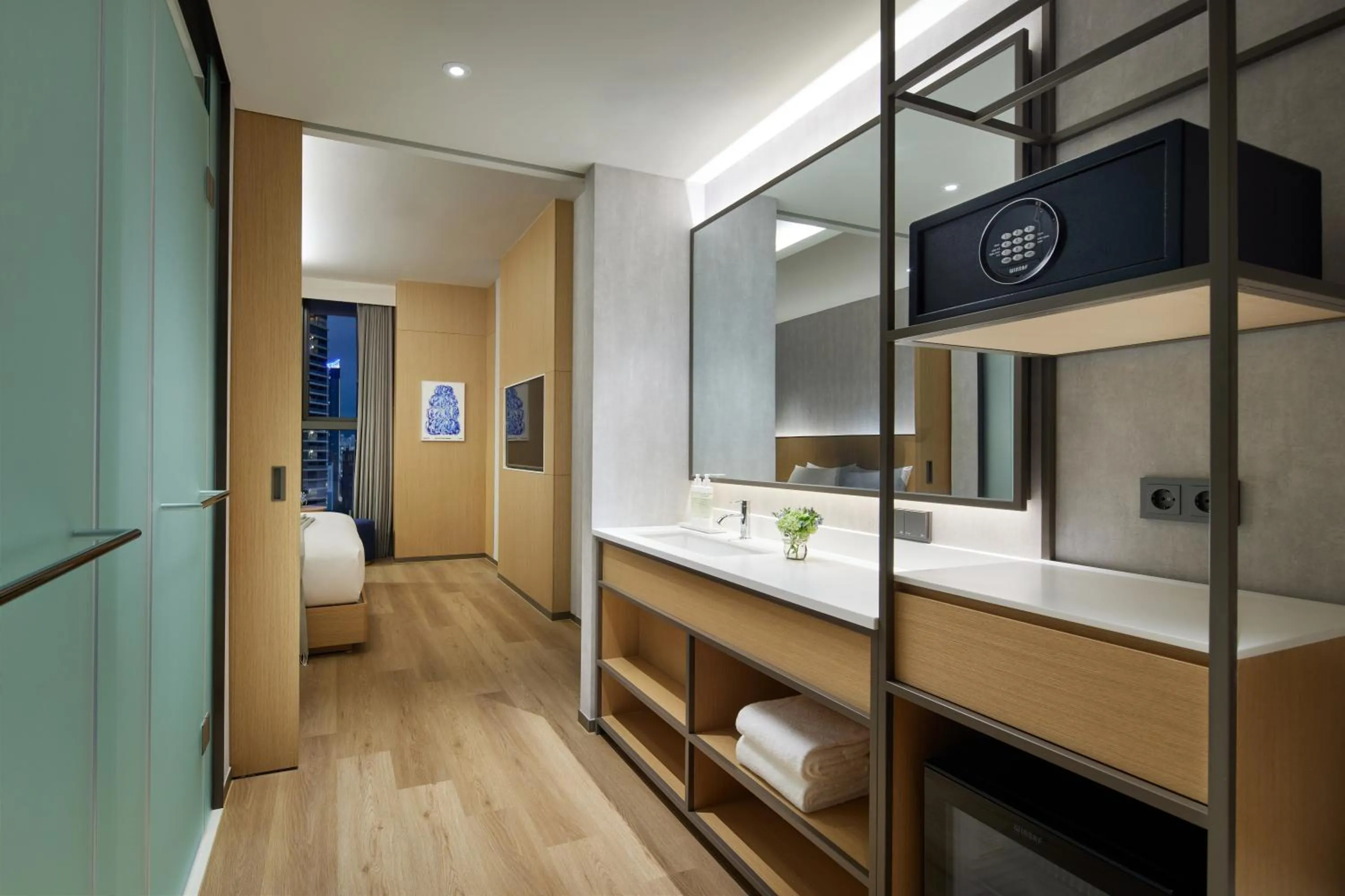 Bed in L7 HAEUNDAE by LOTTE HOTELS