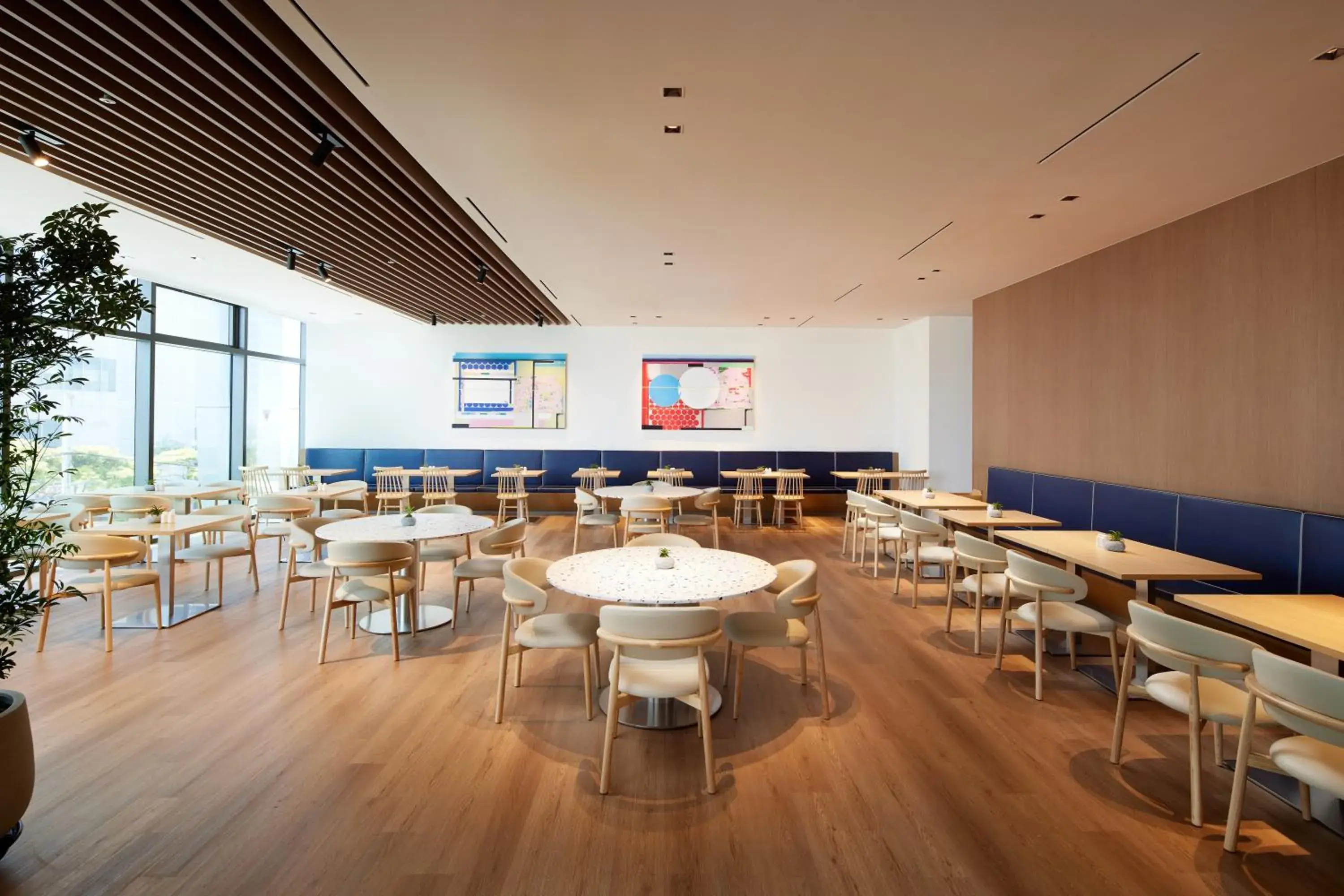Restaurant/places to eat in L7 HAEUNDAE by LOTTE HOTELS Restaurant/places to eat in L7 HAEUNDAE by LOTTE HOTELS