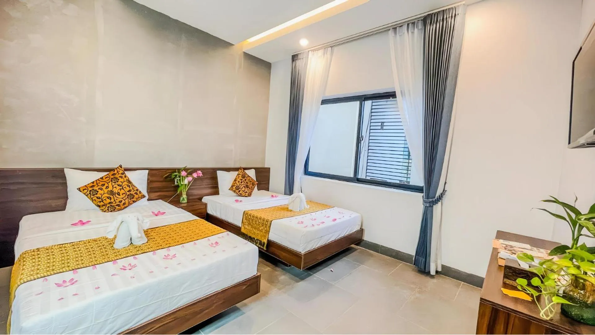 Bedroom, Bed in The Luxury