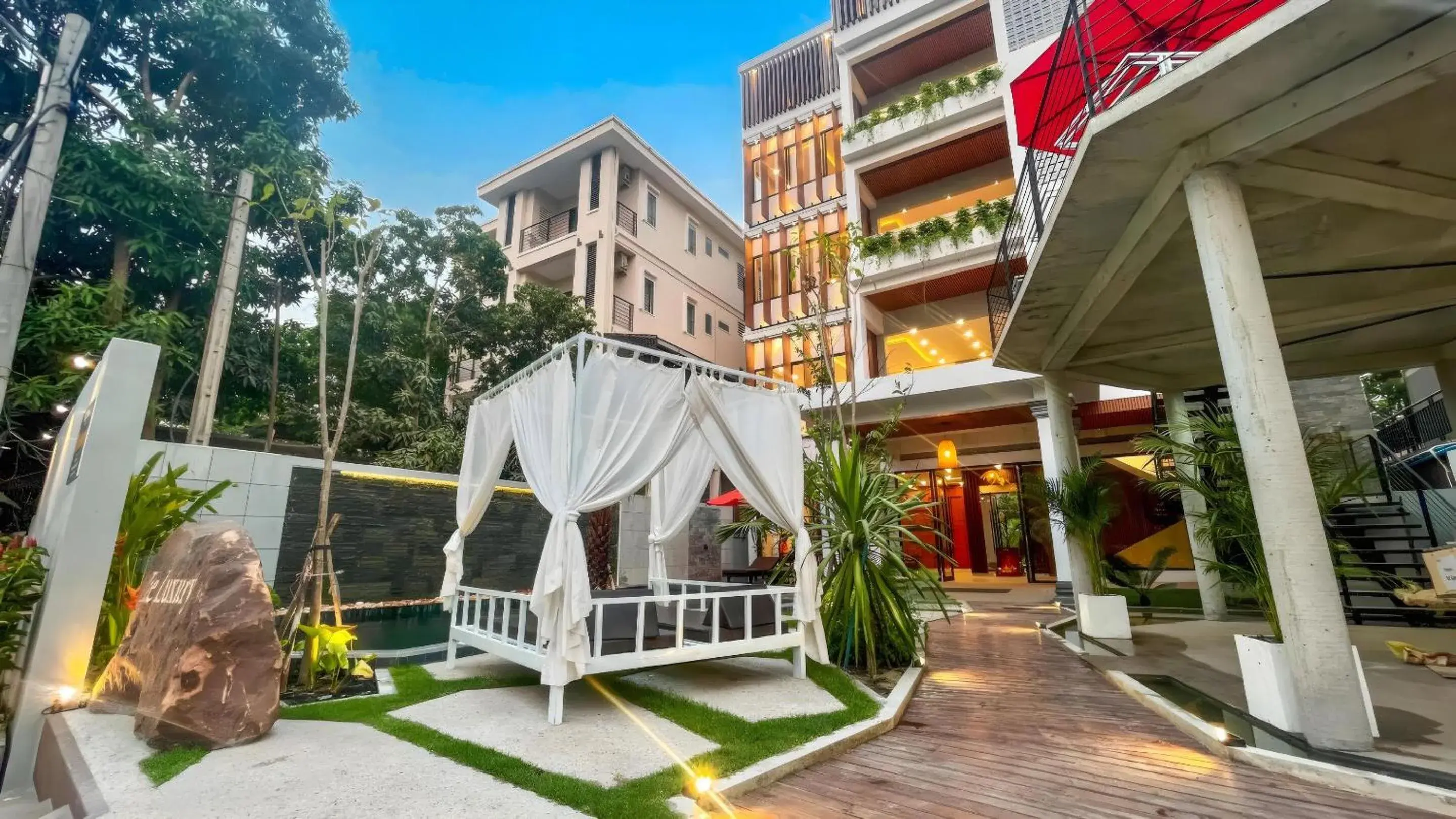 Property building in The Luxury Property building in The Luxury