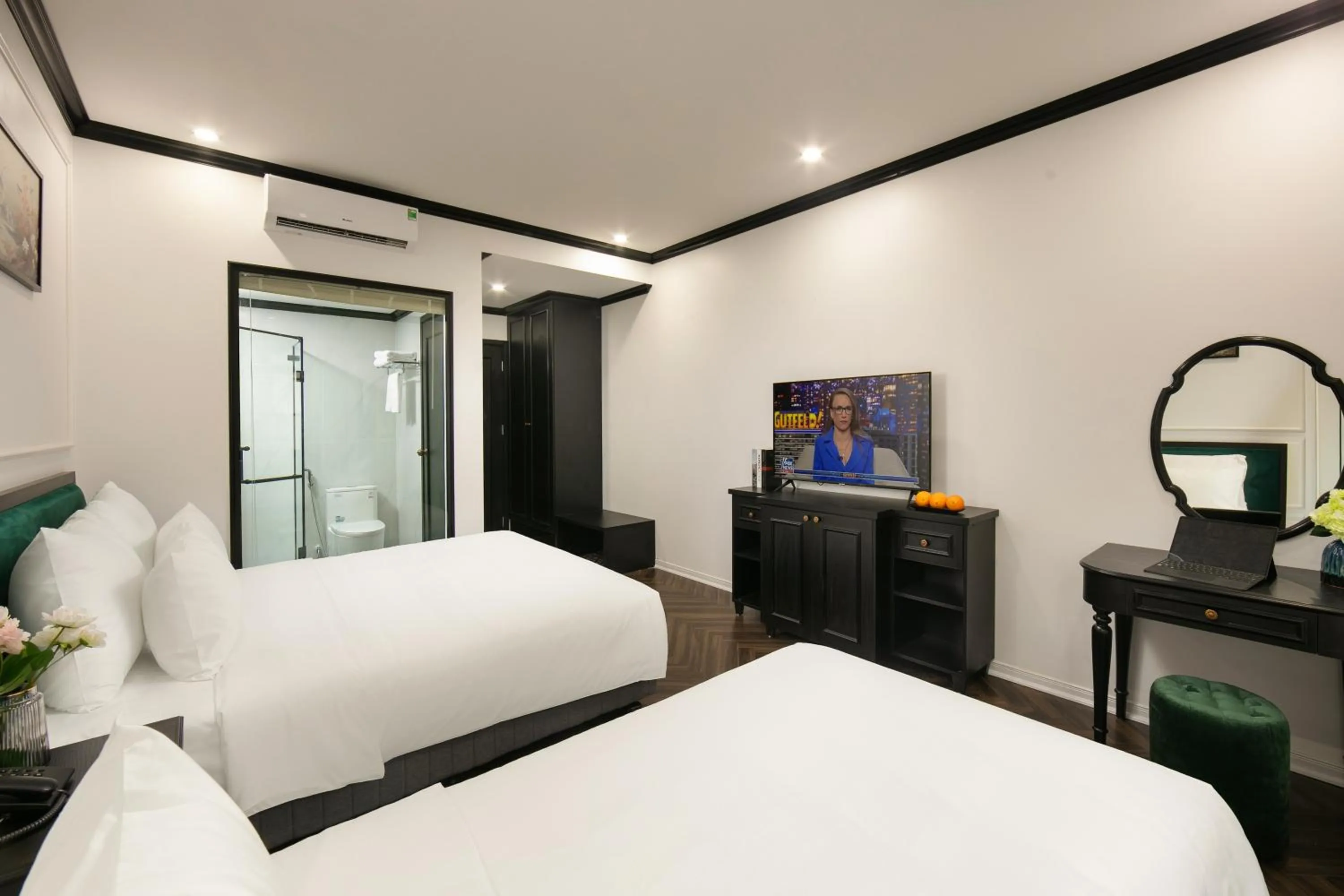Bedroom, Bed in Elegant Boutique Hotel Ha Long