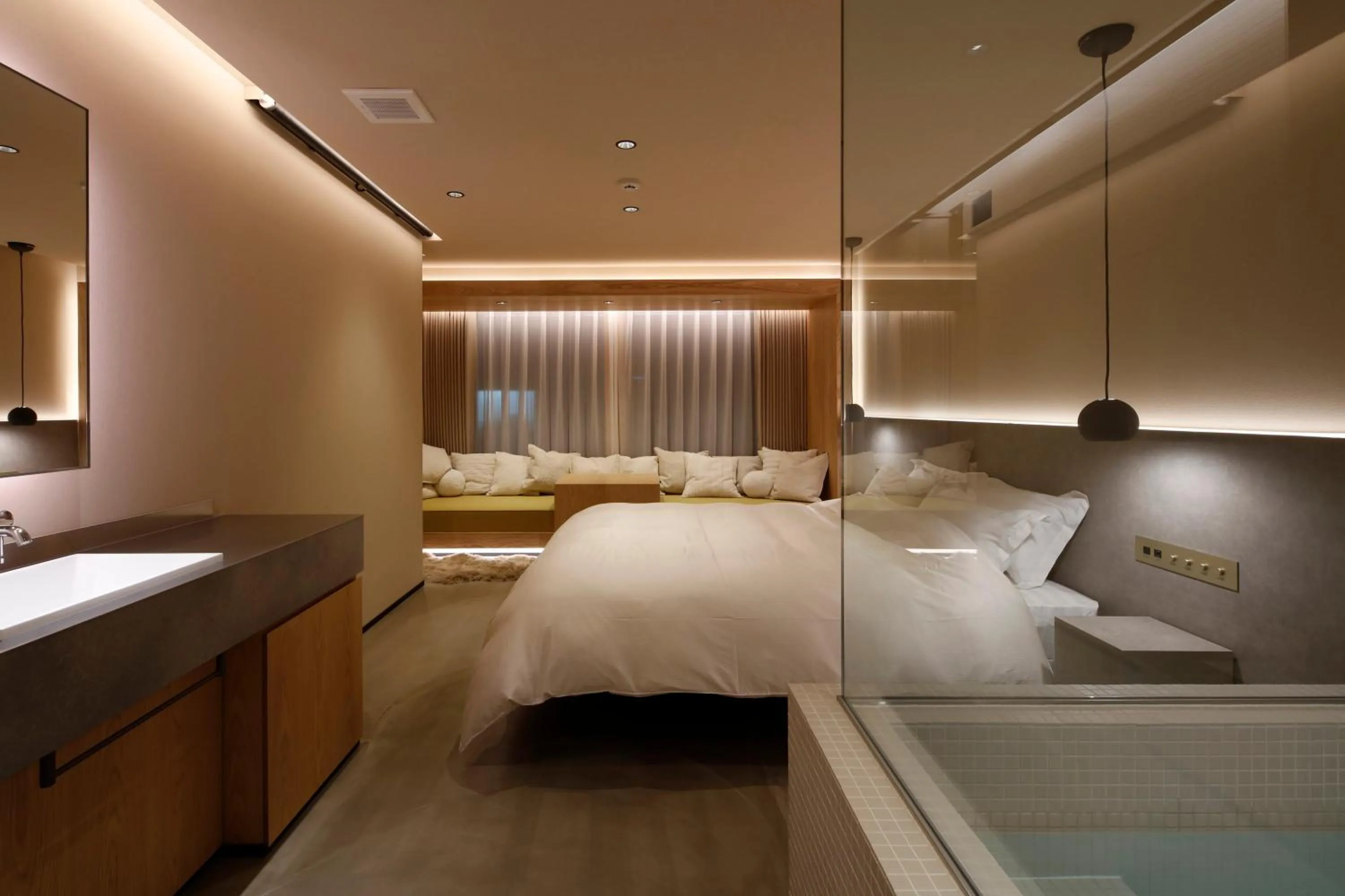 Bed in HotelCO Kuramae ホテル コ 蔵前