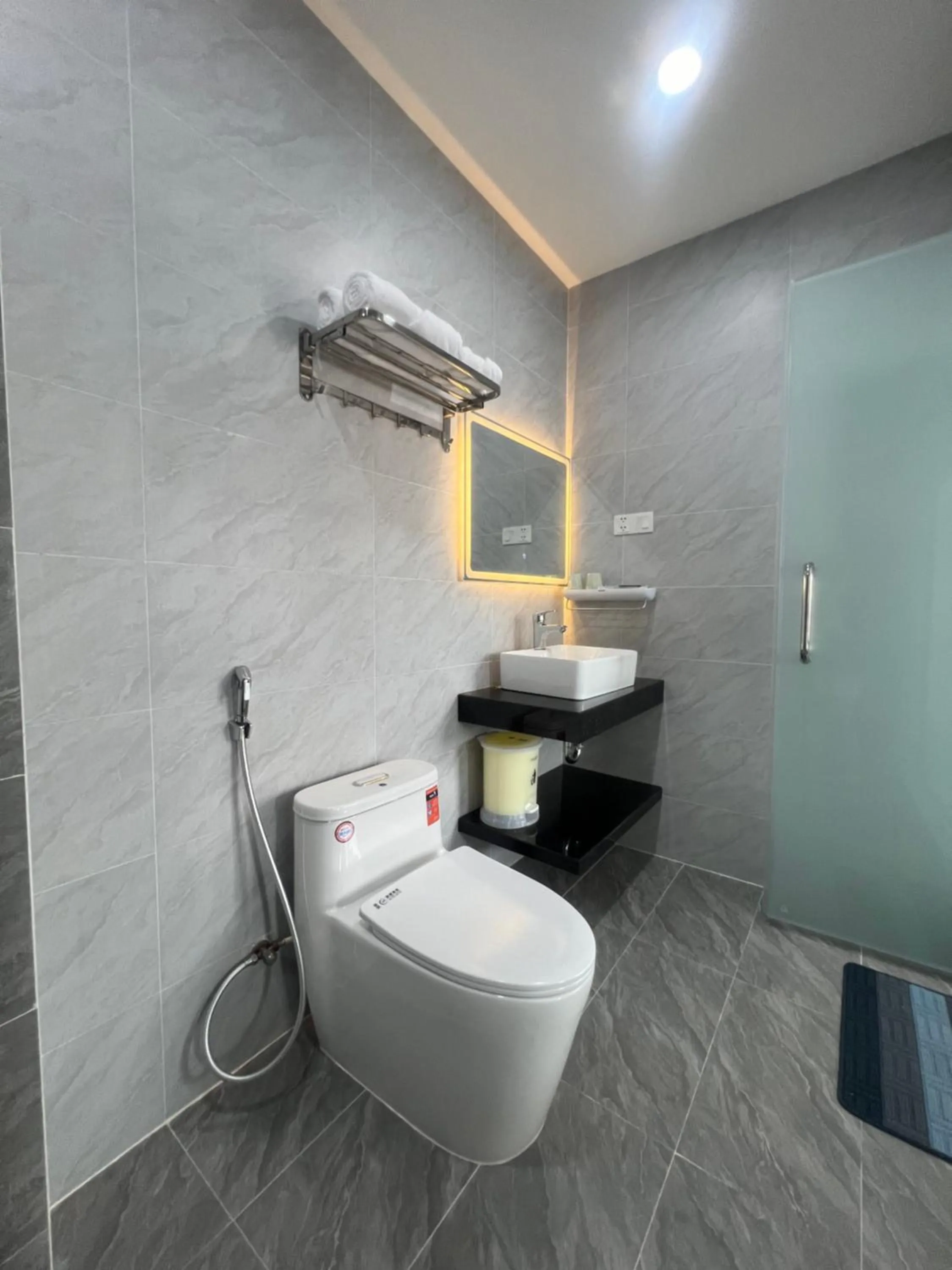 Shower in Sea Flower Homestay