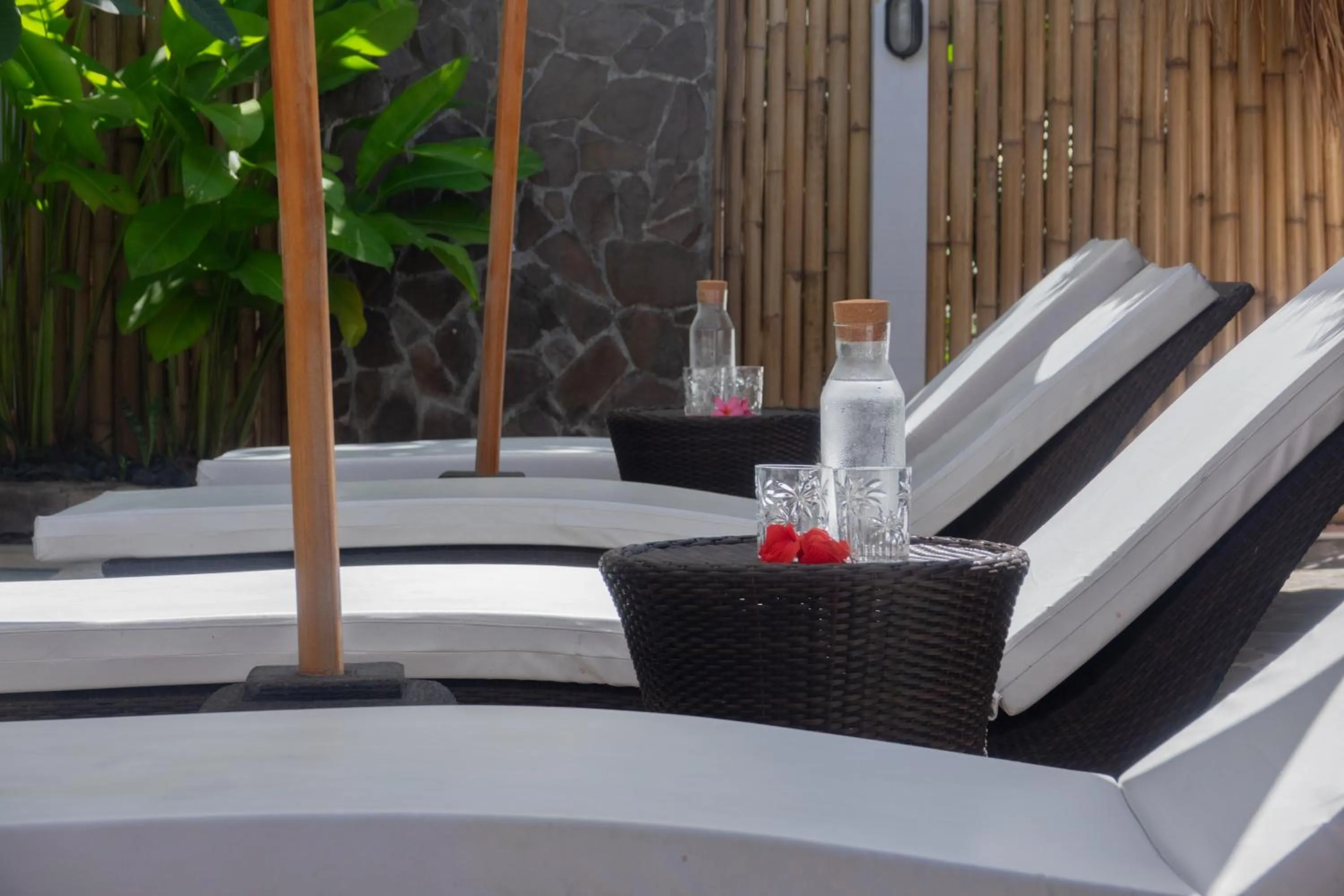Sol Villas - Modern Tropical Stays