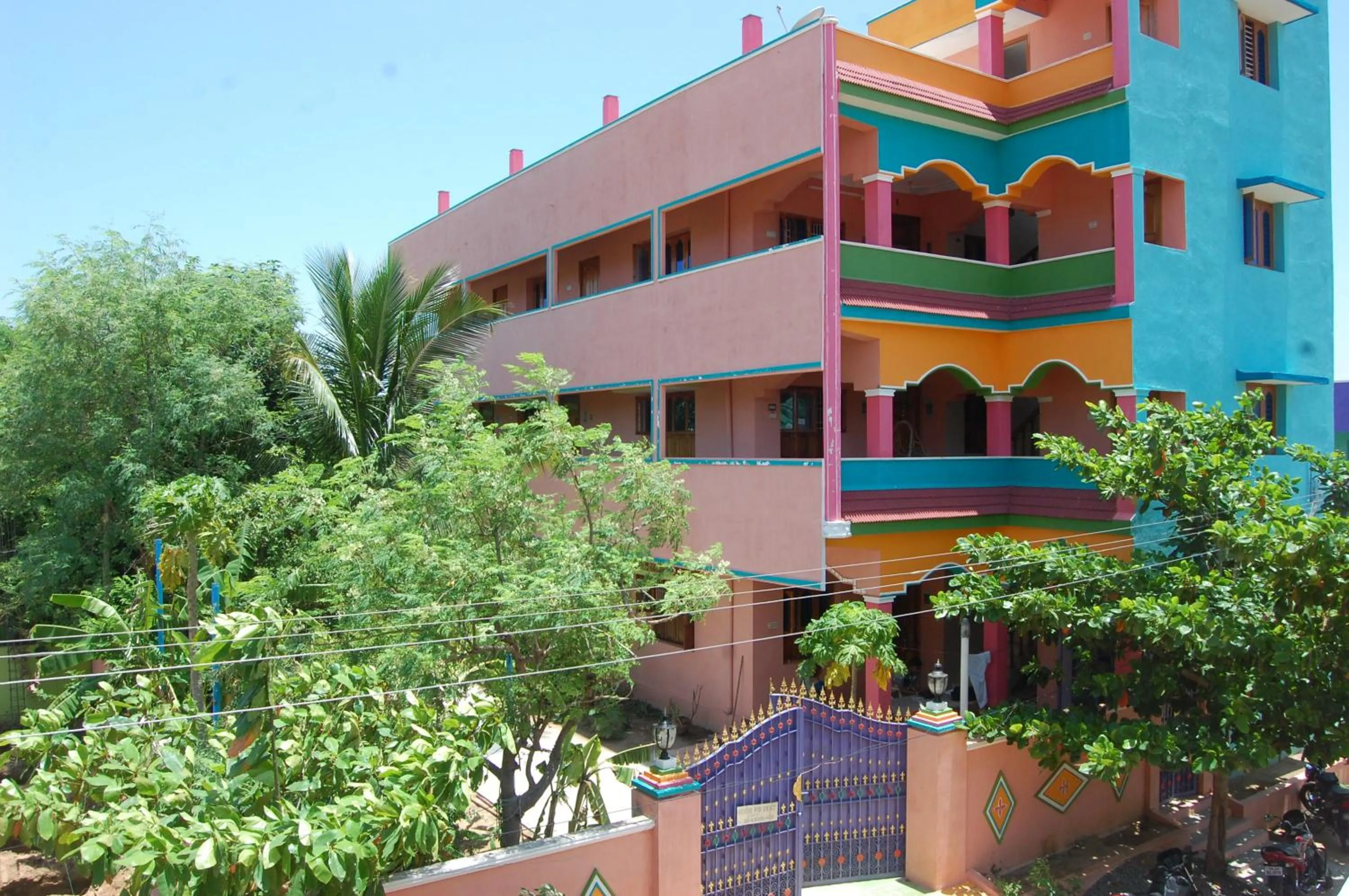 Property building in Rainbow Guest House