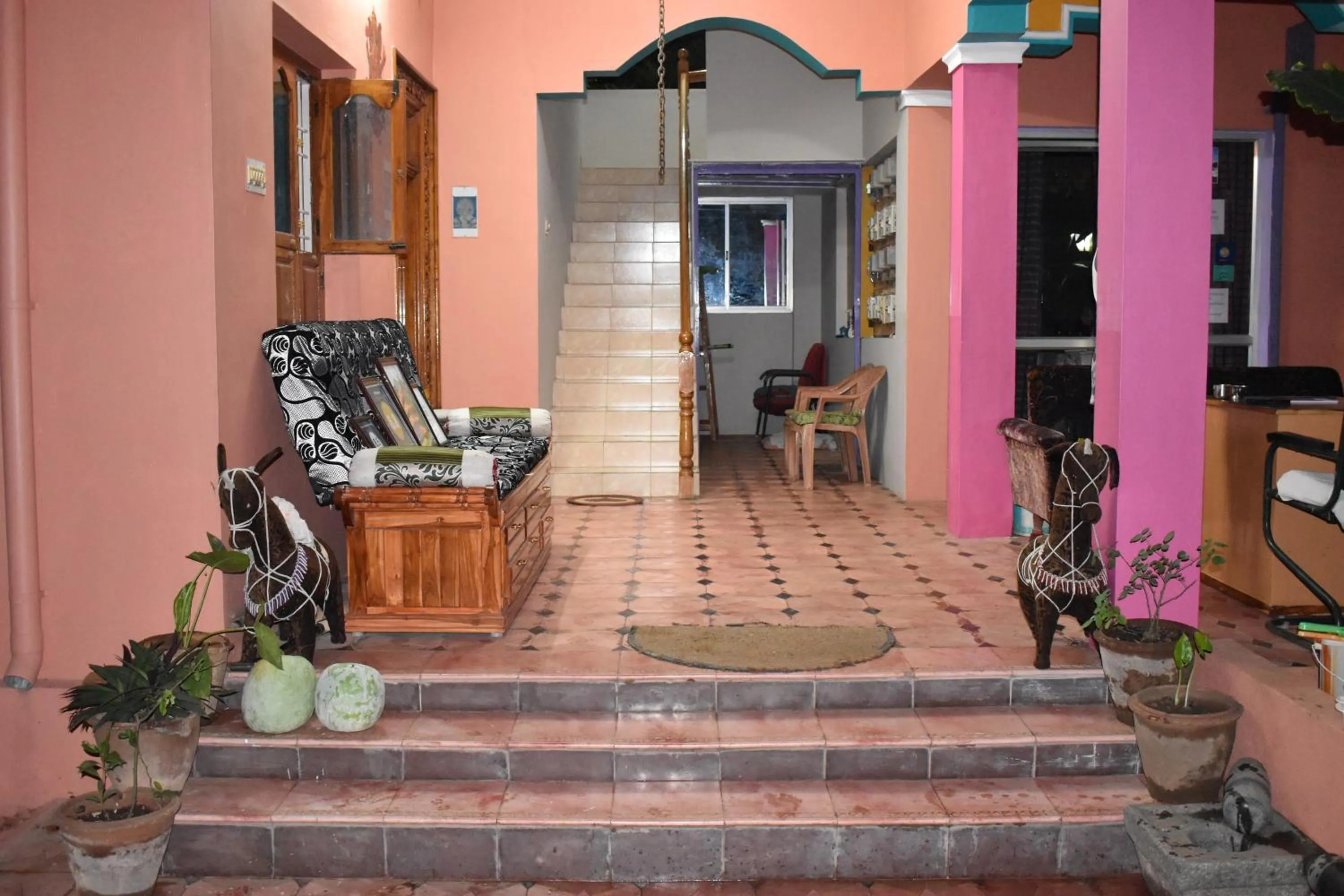 Facade/entrance in Rainbow Guest House