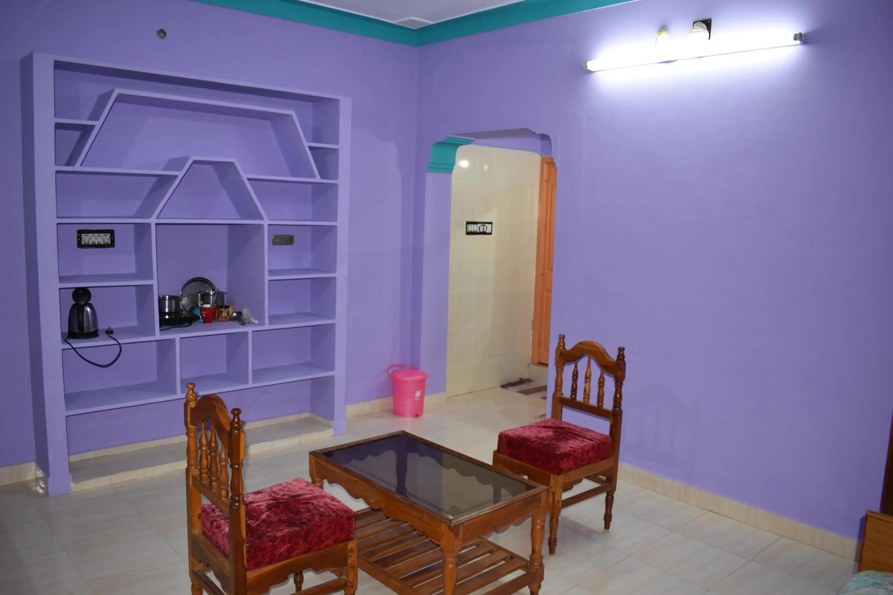 Living room in Rainbow Guest House