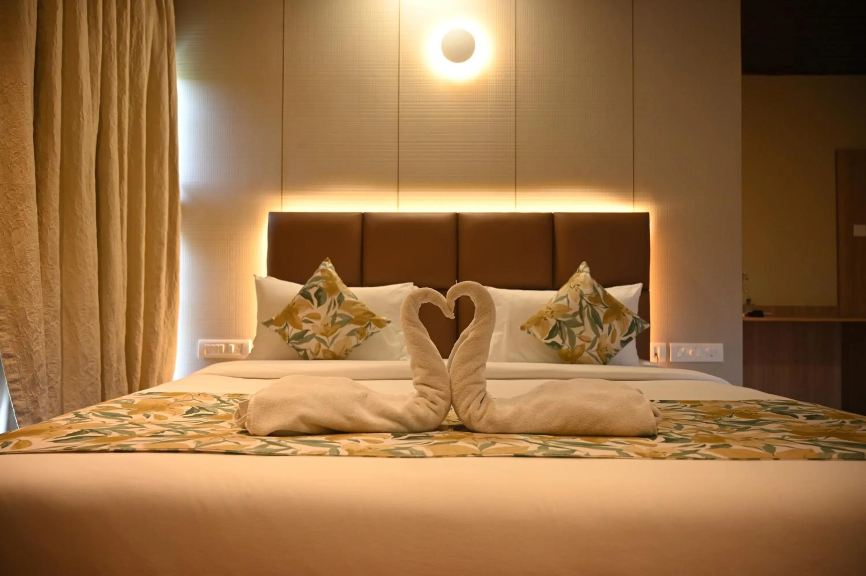 Bed in Hotel Shoolin Grand