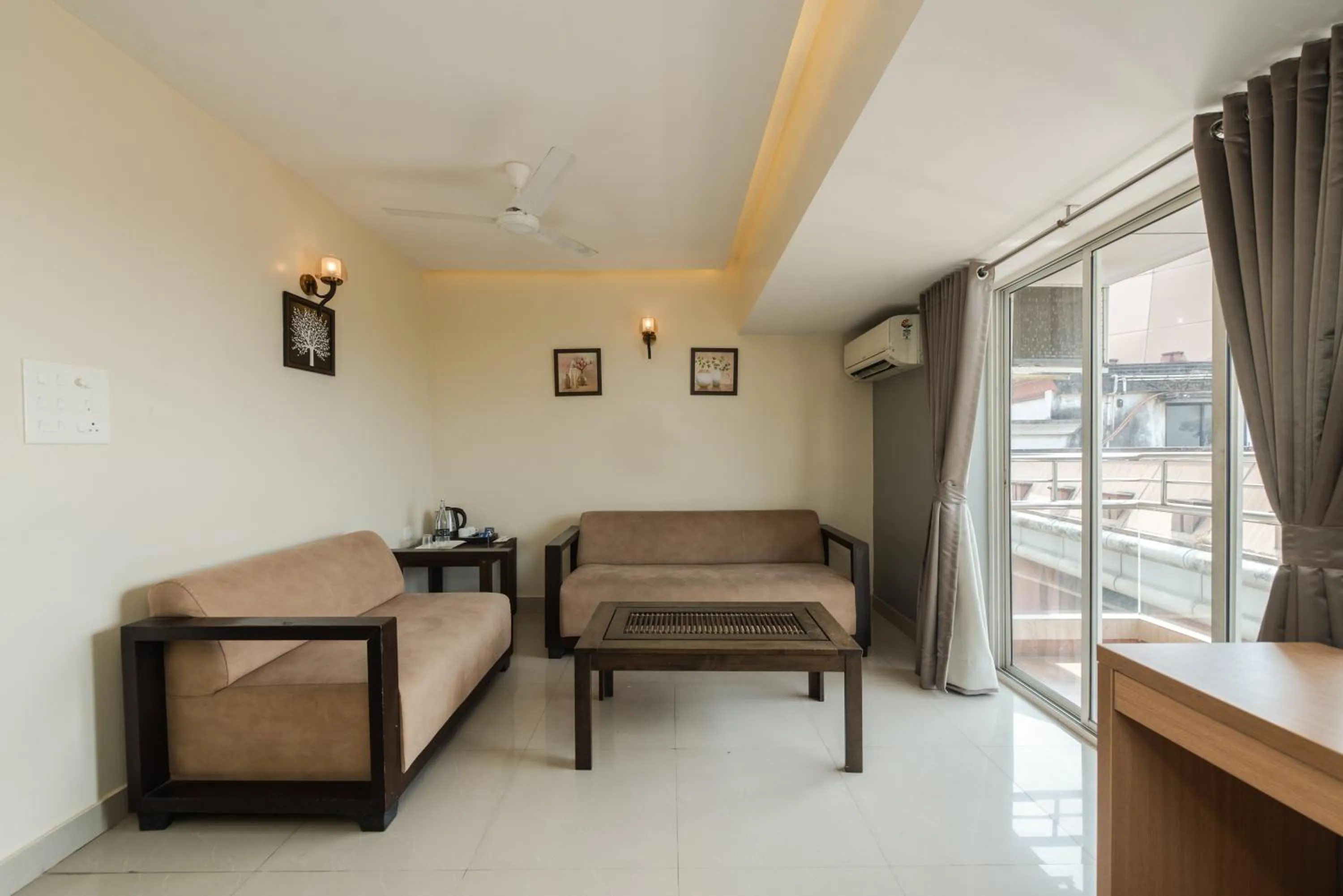 Living room in Hotel Shoolin Grand