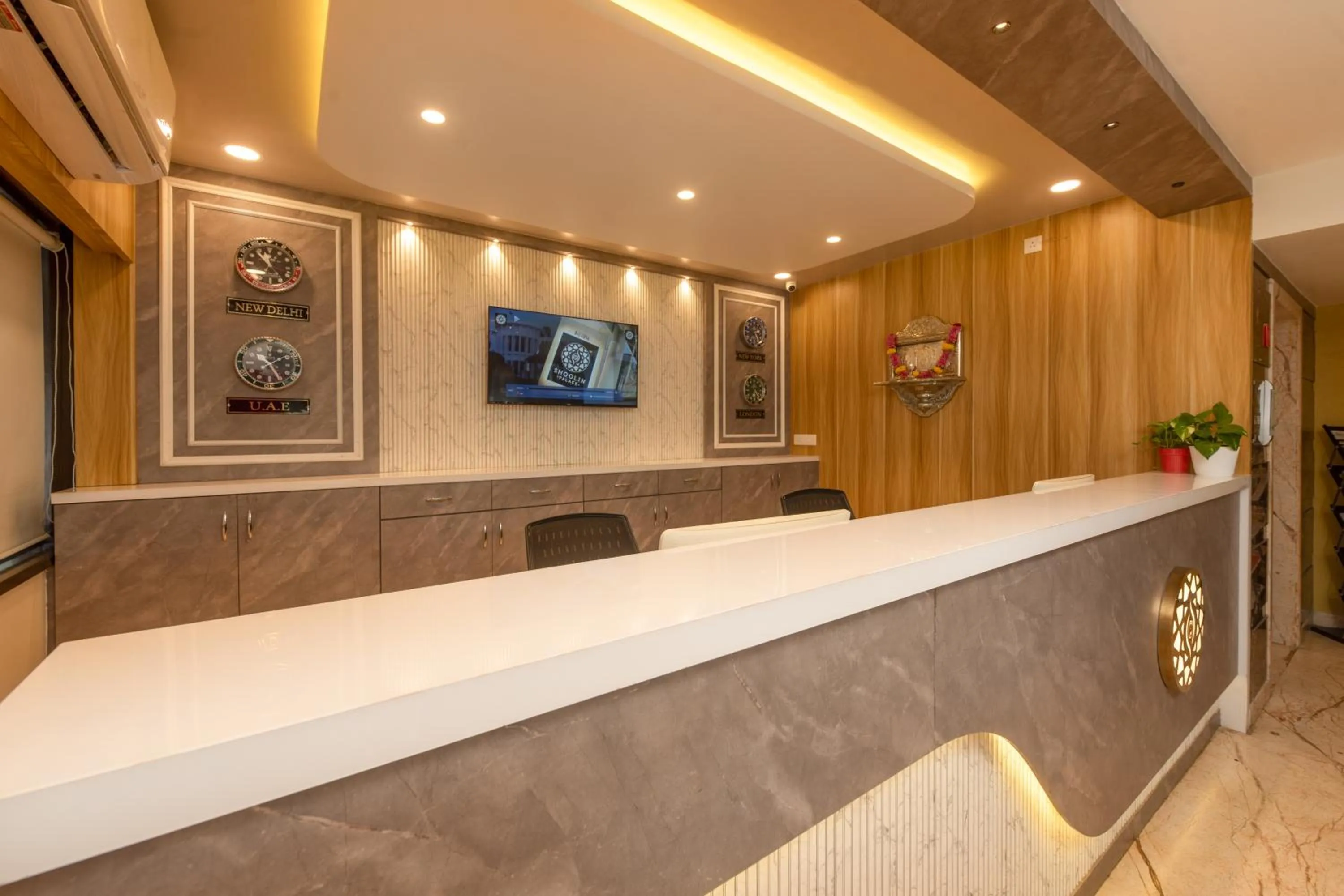 Lobby or reception in Hotel Shoolin Grand