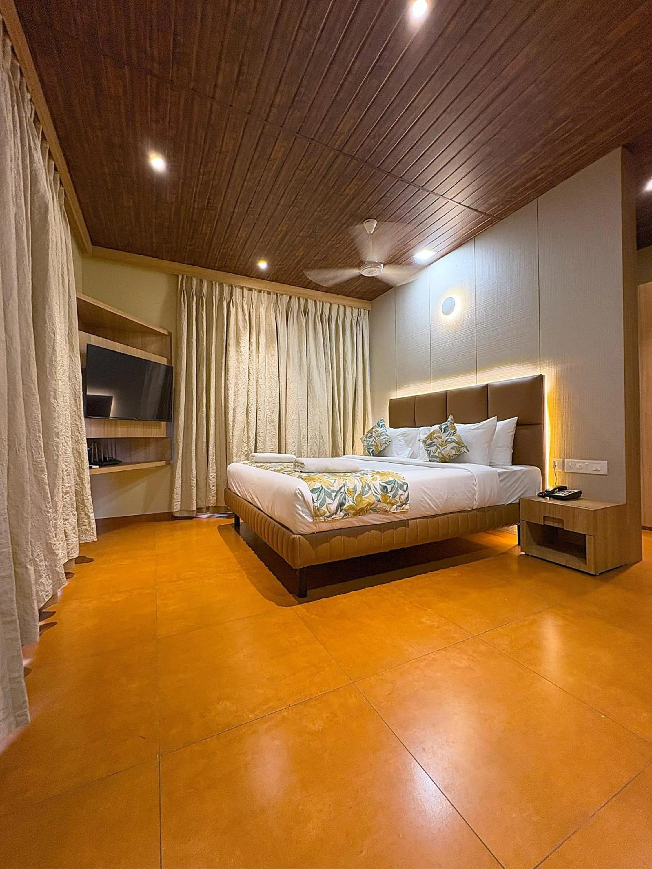 Bed in Hotel Shoolin Grand