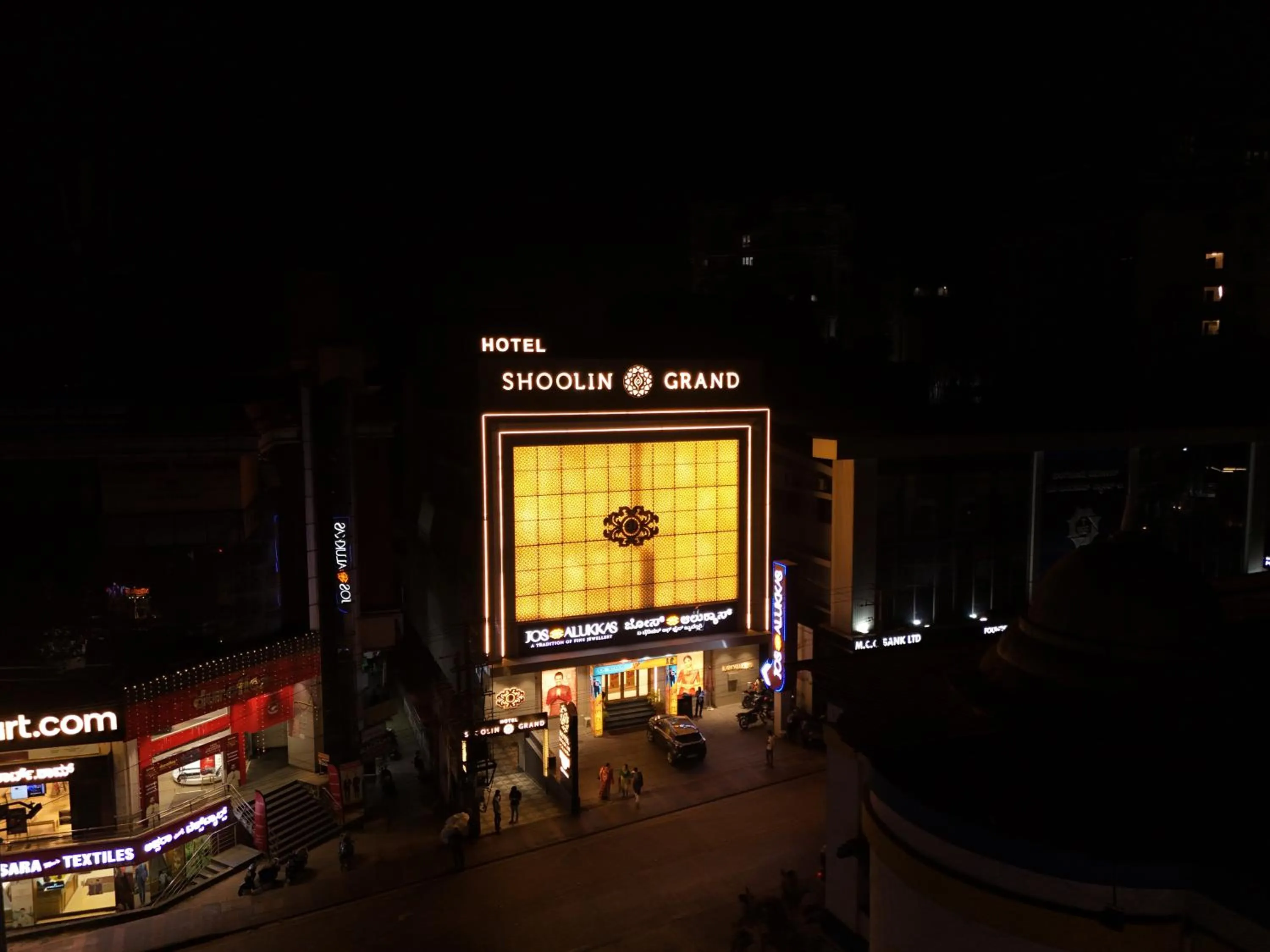 Property building in Hotel Shoolin Grand