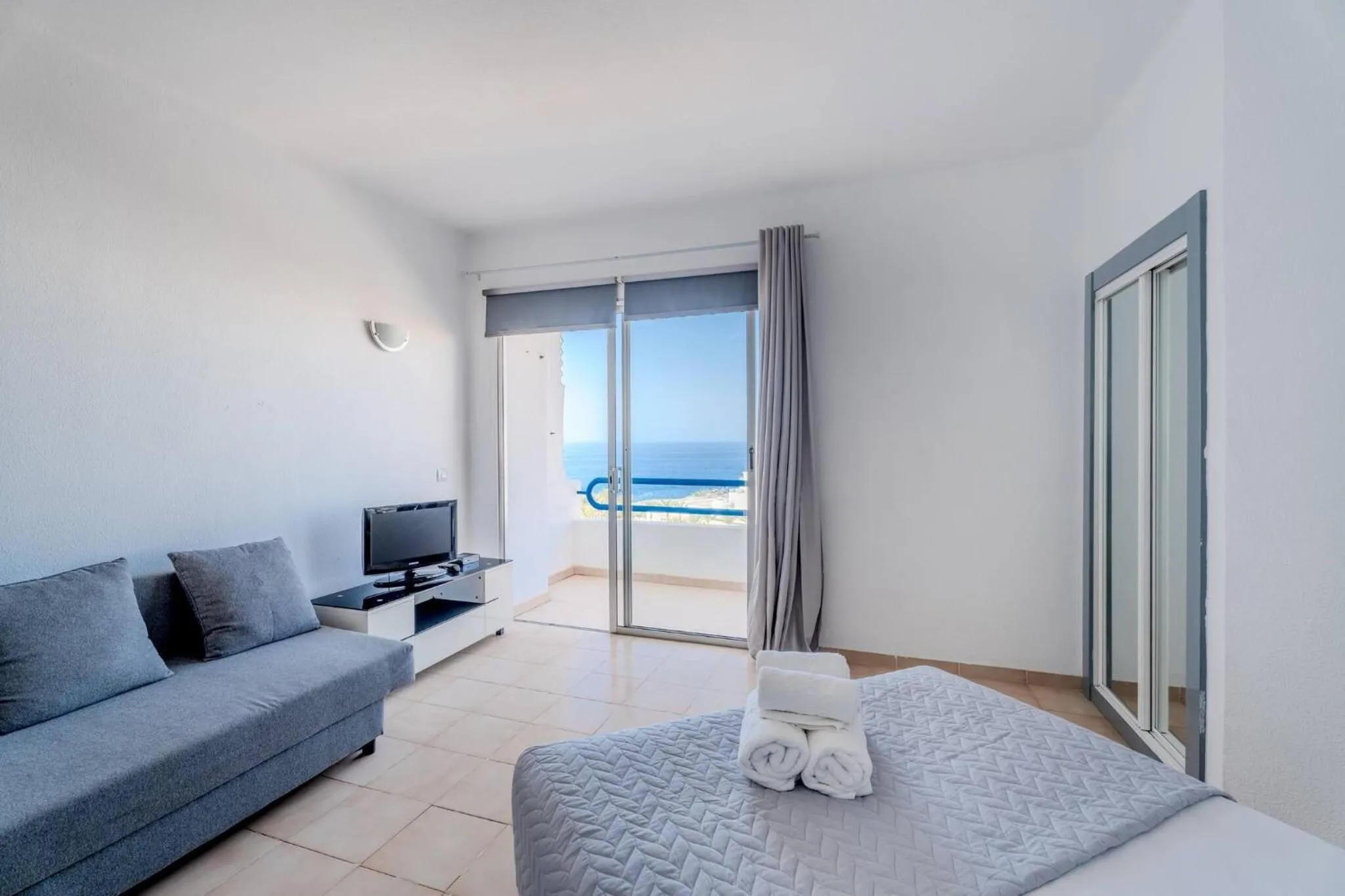 TV and multimedia, Bed in 418 Panoramic View - studio located in Playa Paraso