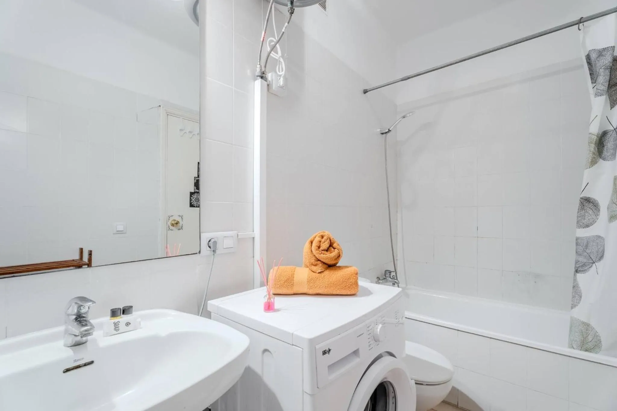 Shower in 418 Panoramic View - studio located in Playa Paraso