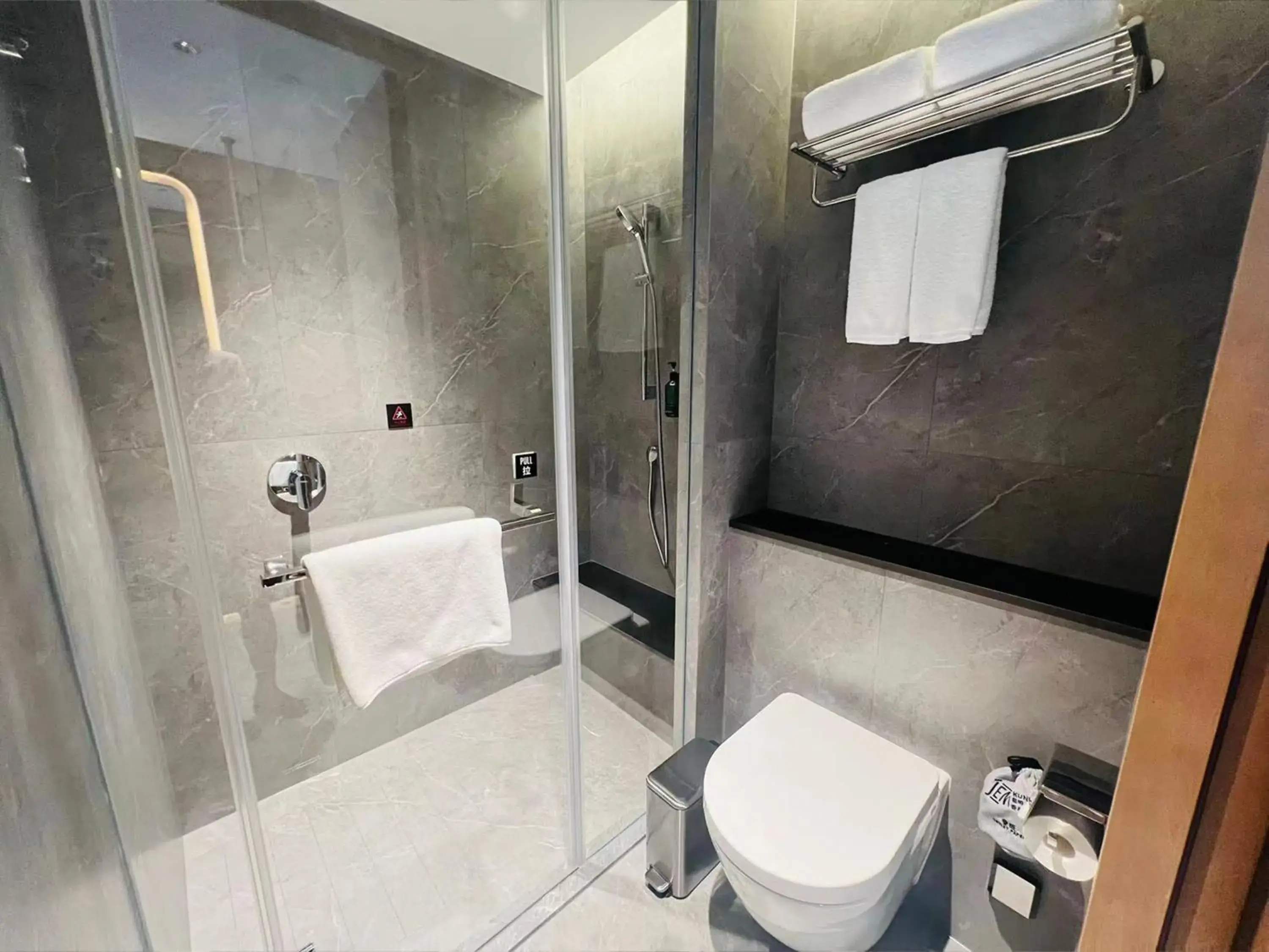 JEN Now Twin Bed in JEN Kunming by Shangri-La JEN Now Twin Bed in JEN Kunming by Shangri-La