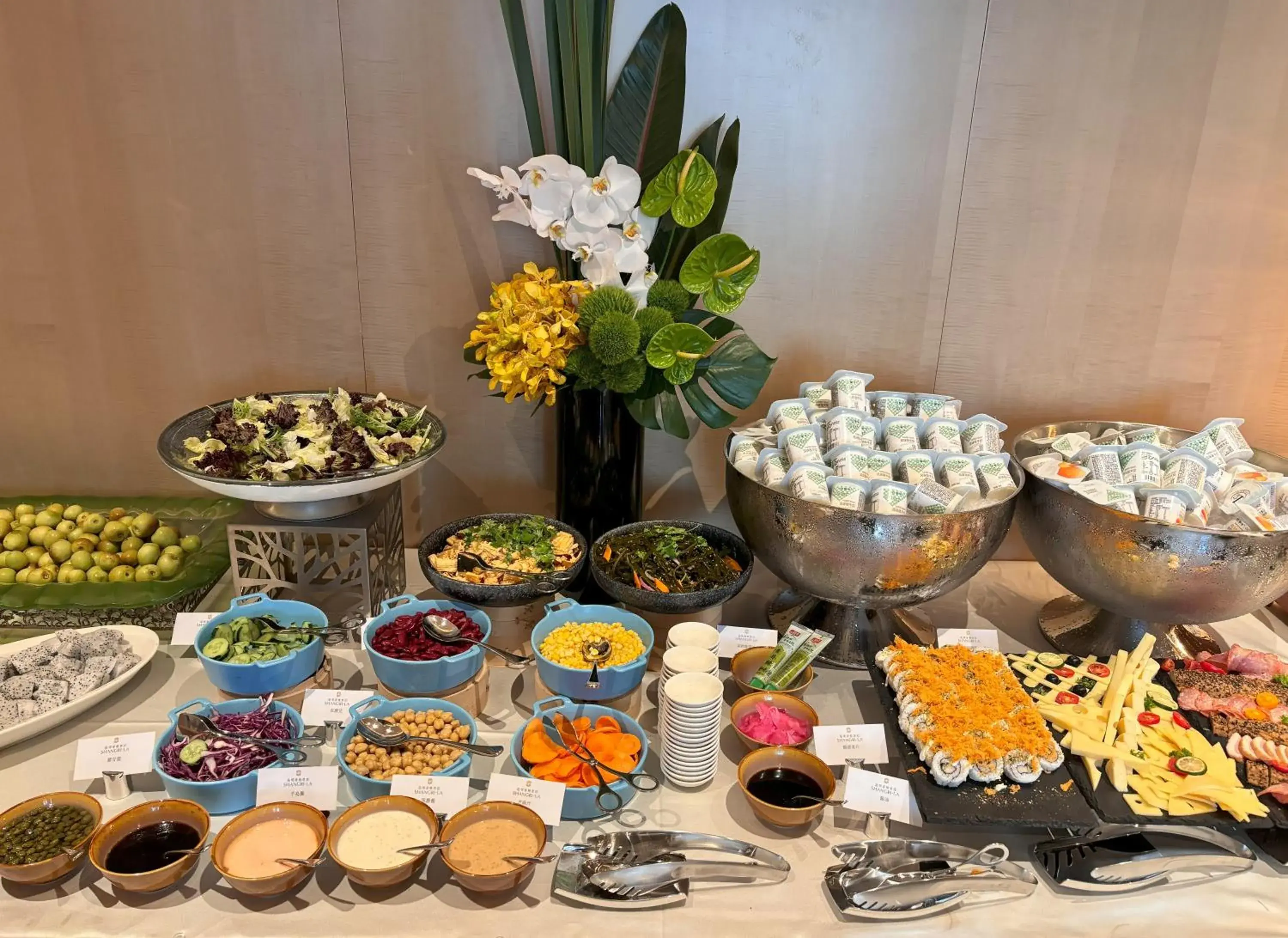 Buffet breakfast in JEN Kunming by Shangri-La Buffet breakfast in JEN Kunming by Shangri-La