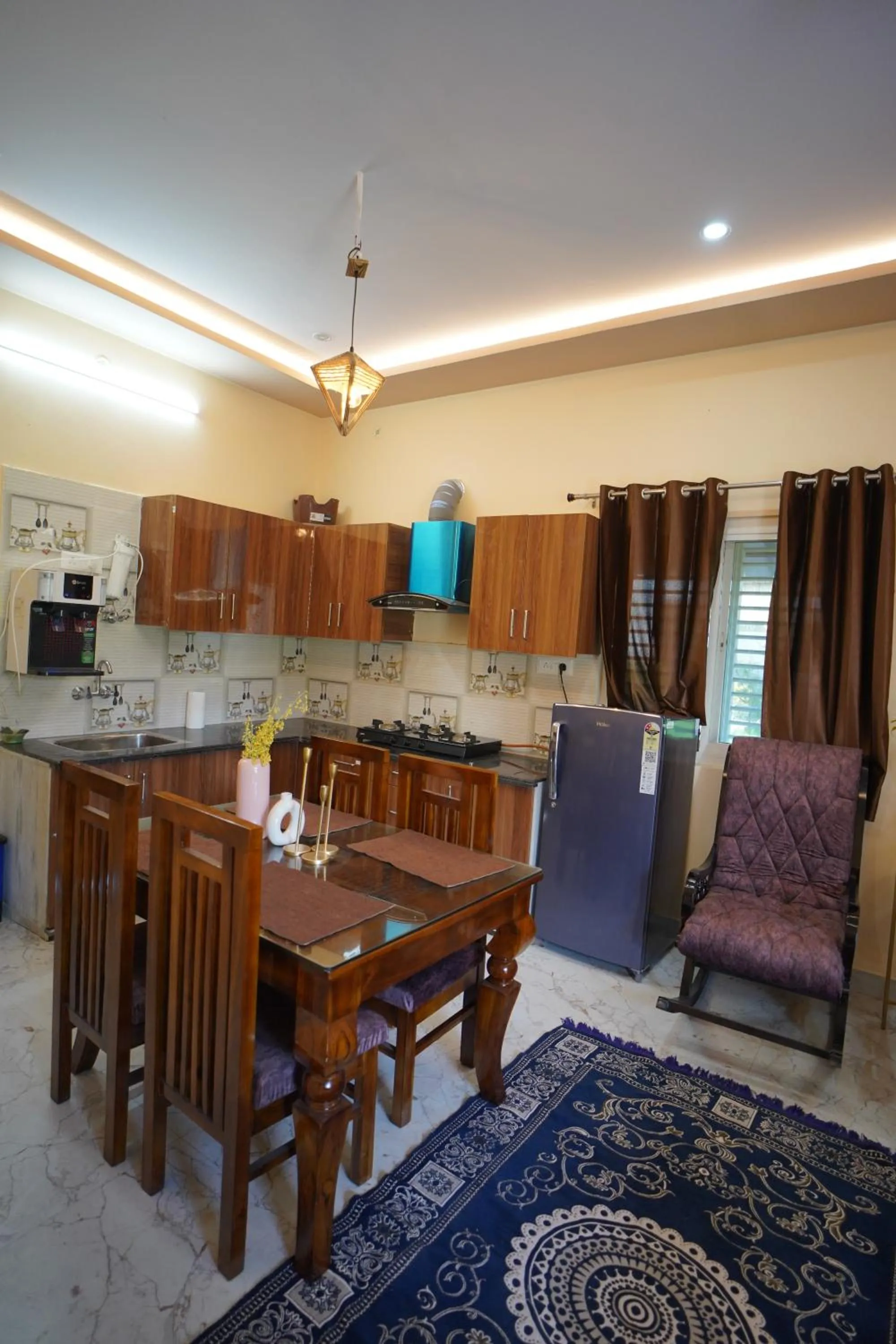 Living room in SAMALIA AGRO RESORT VRINDAVAN