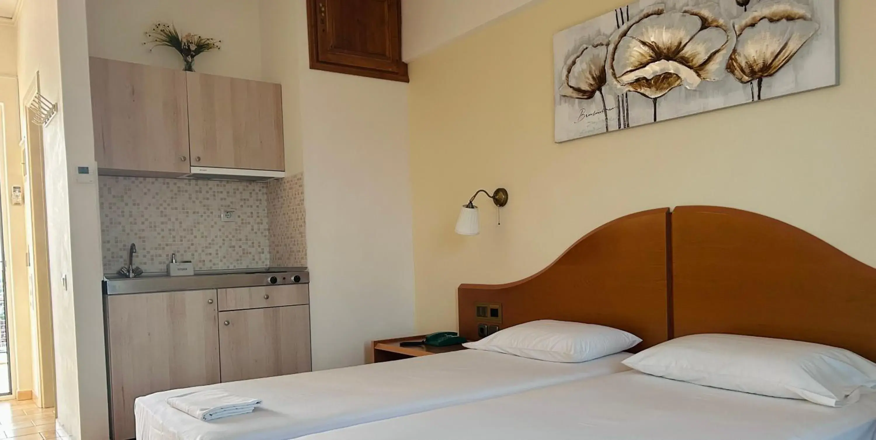 Triple Room in Bay Holiday Hotel & Spa Triple Room in Bay Holiday Hotel & Spa