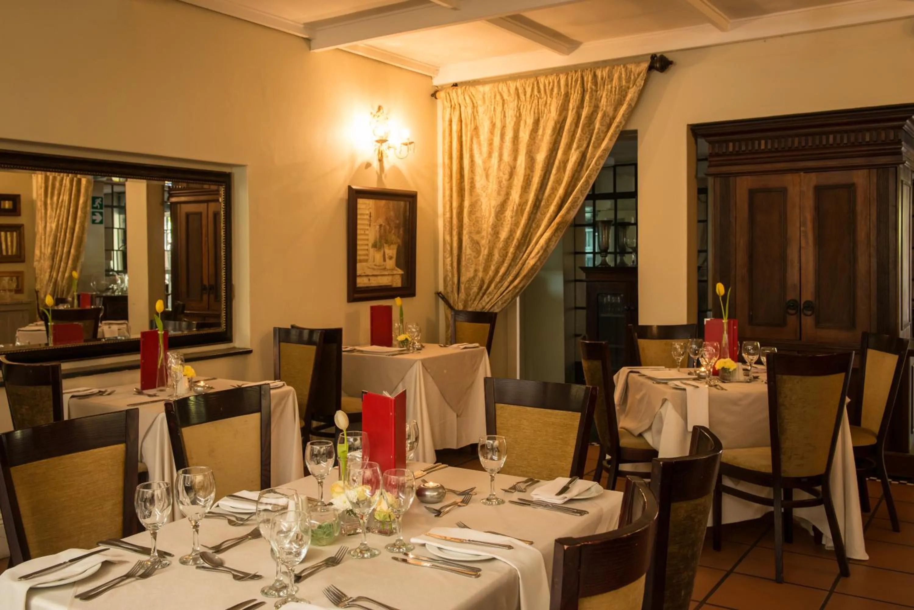 Seating area in River Meadow Manor