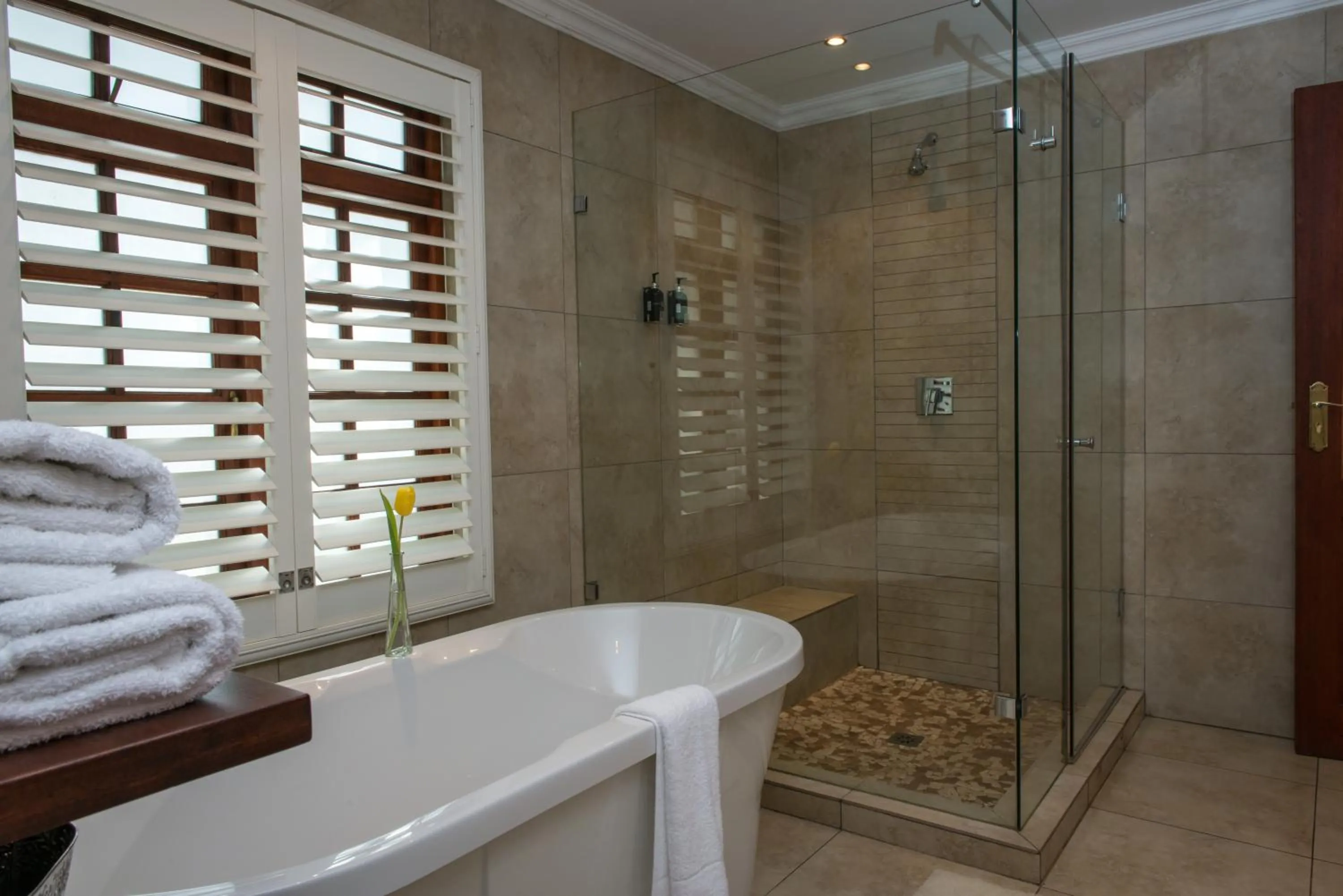 Shower in River Meadow Manor