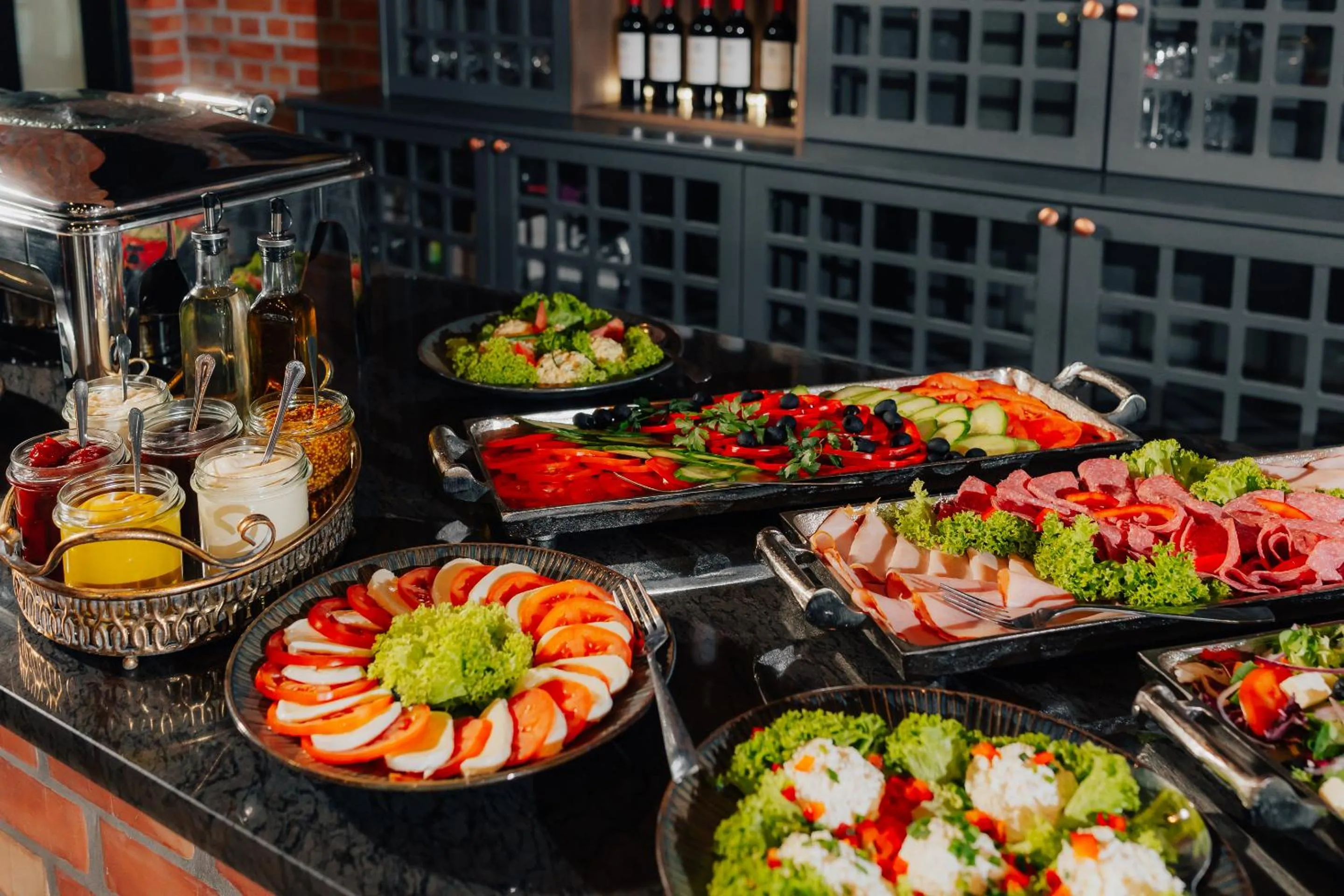 Restaurant/places to eat in Hotel Sphinx