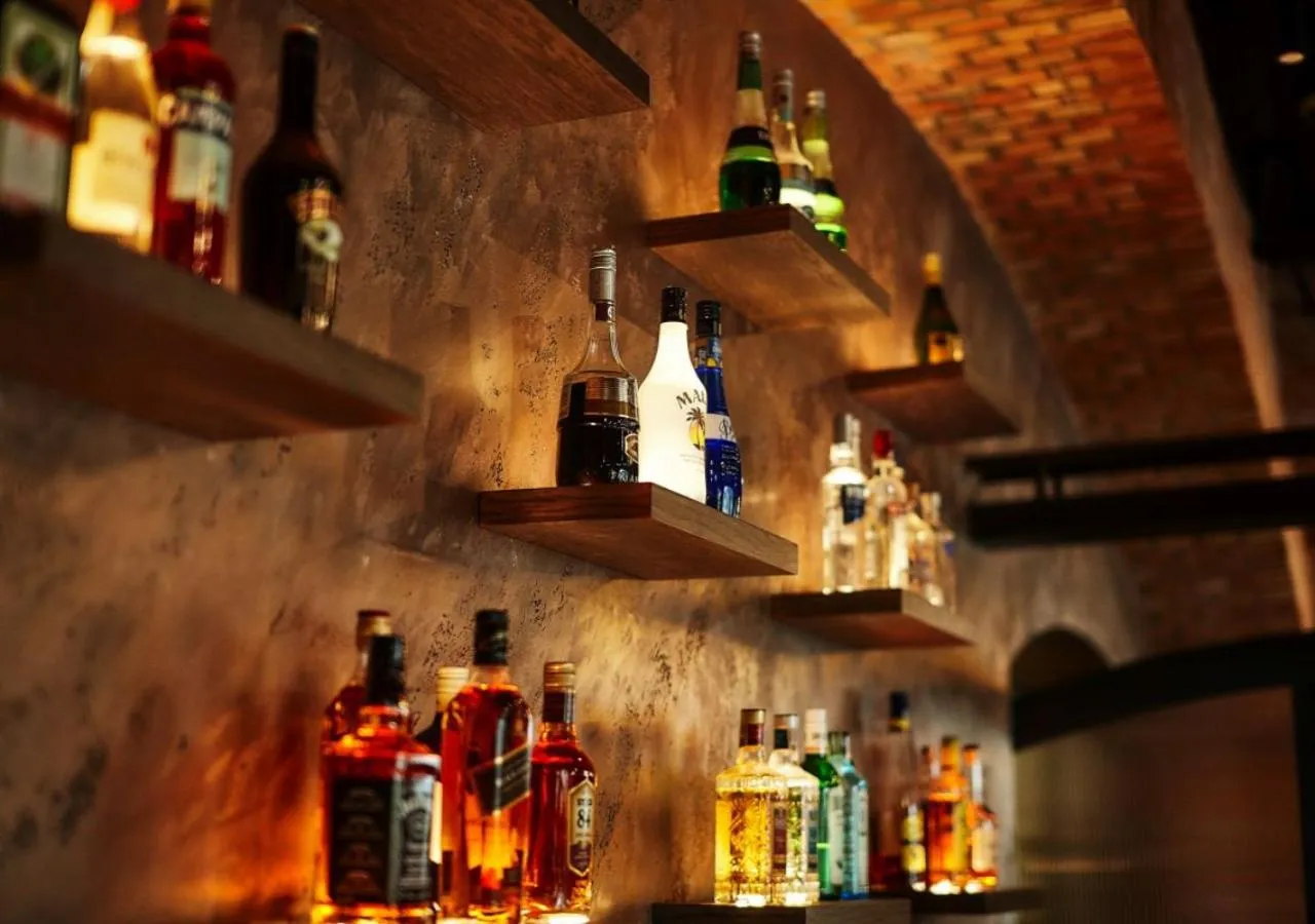 Restaurant/places to eat in Hotel Sphinx