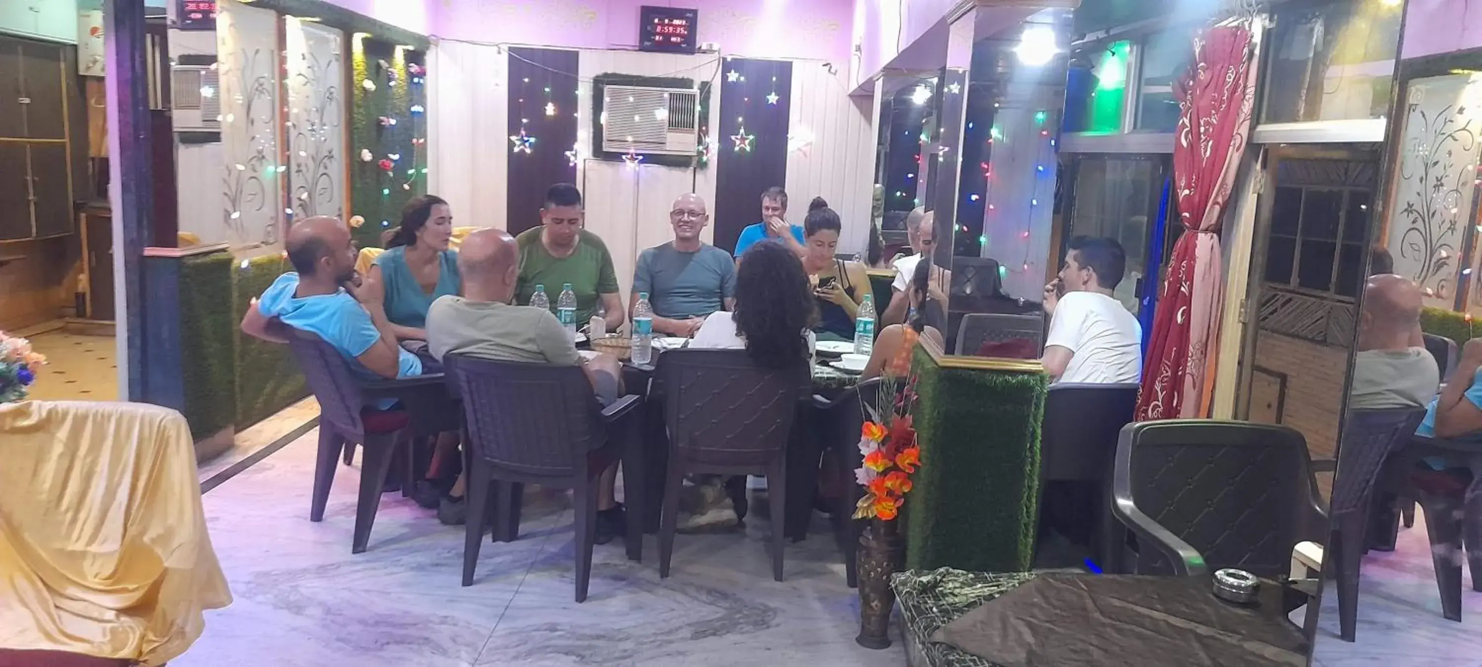 Restaurant/places to eat in Taj City Hotel Restaurant/places to eat in Taj City Hotel