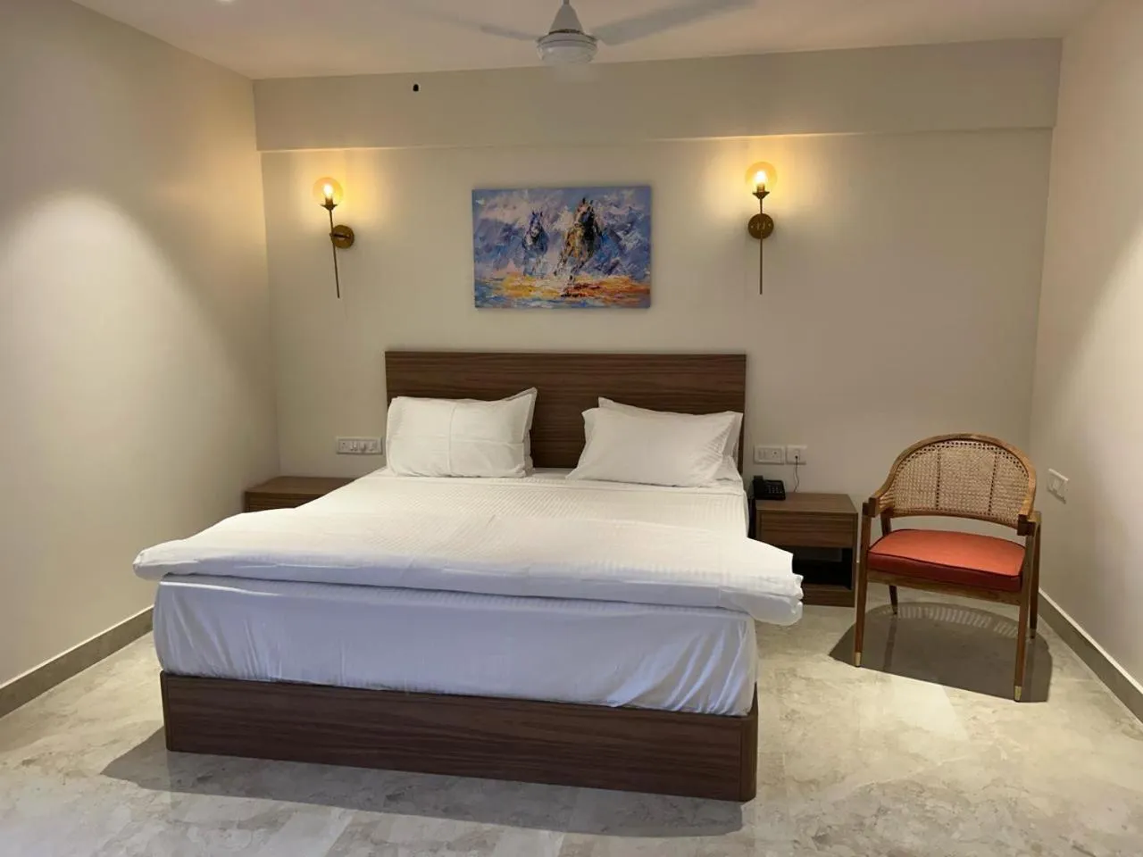 Bedroom, Bed in Swanotel Gachibowli