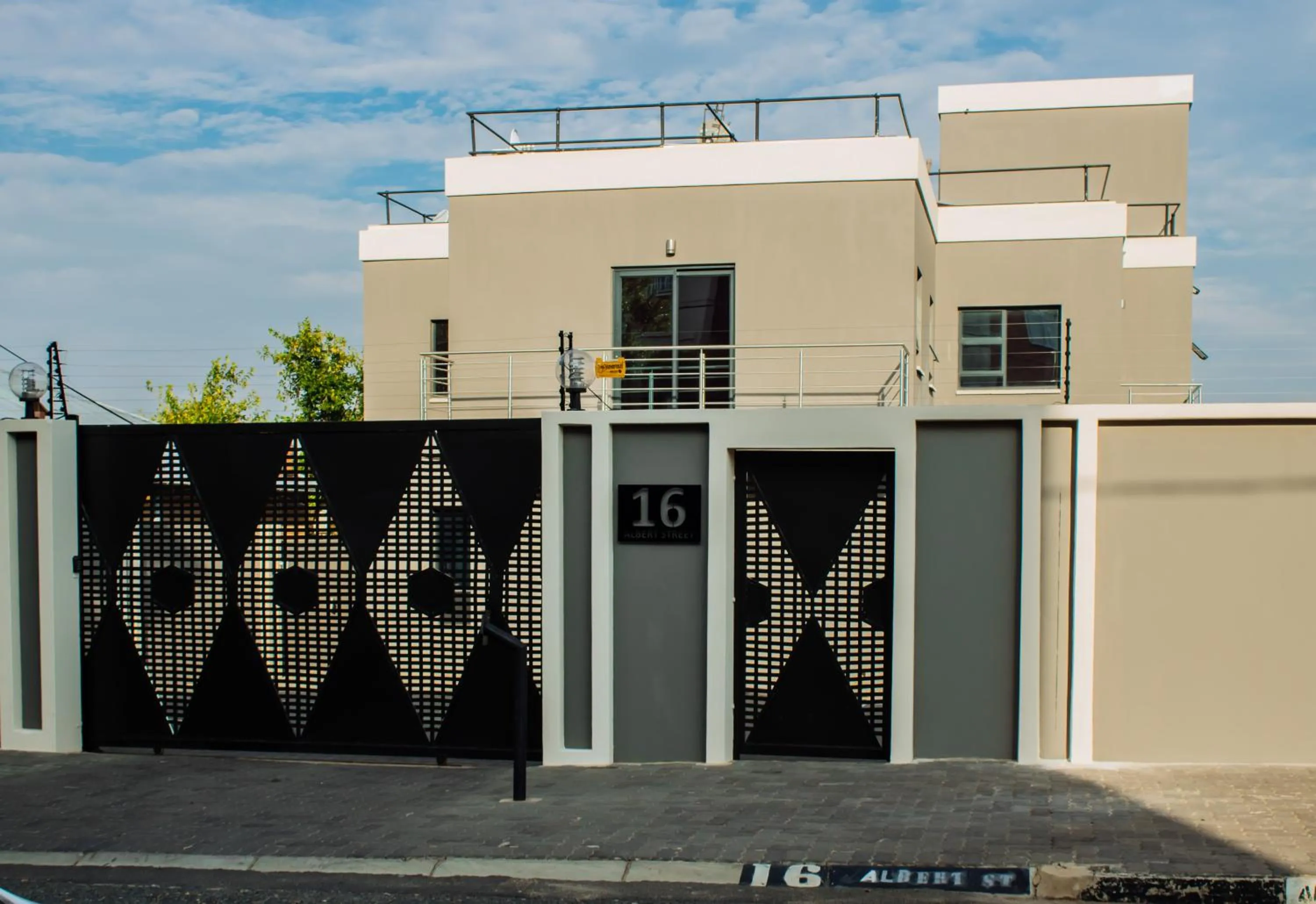 Property building in Heavenly Boutique Hotel