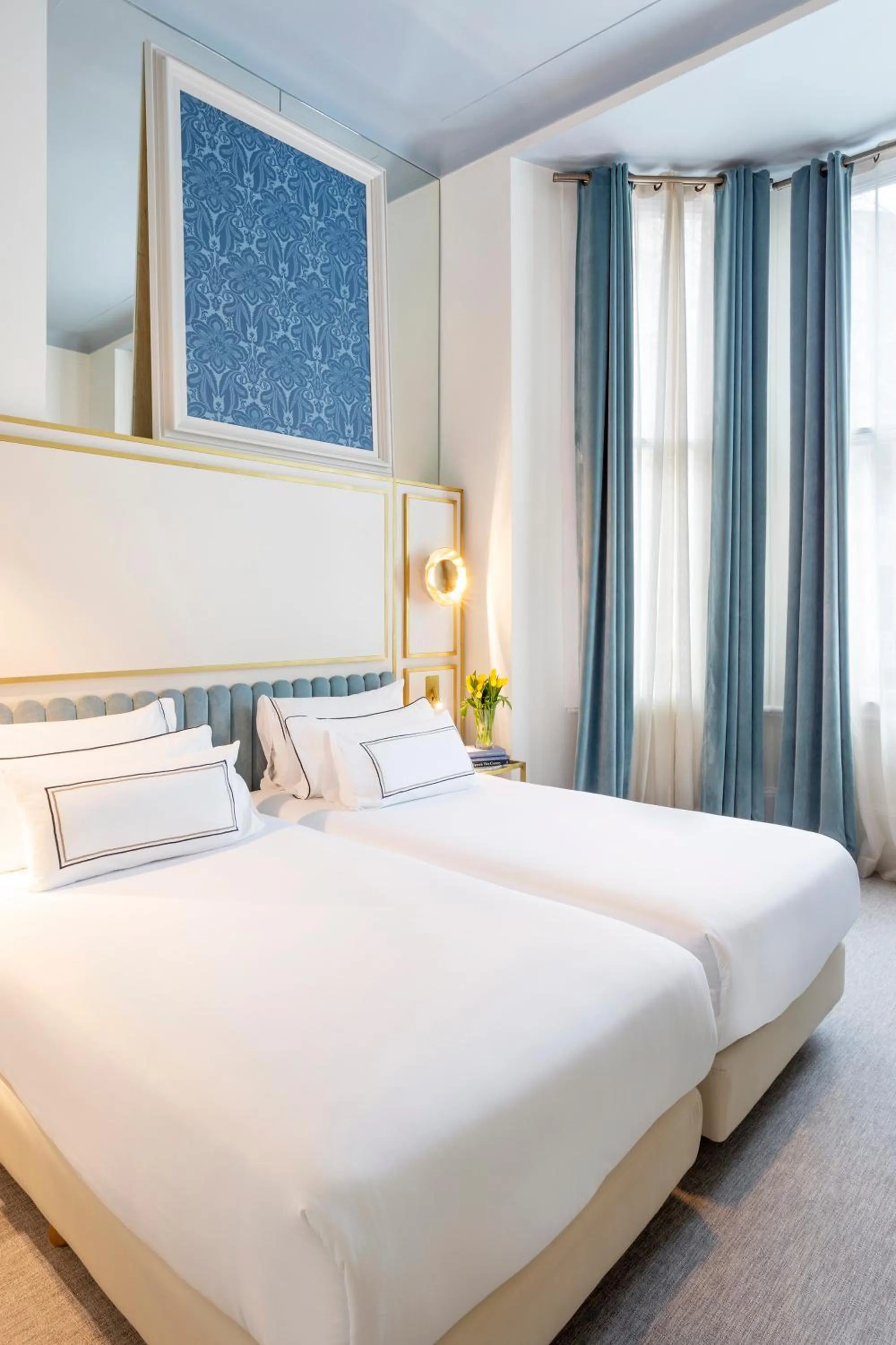 Bed in Meliá London Kensington Member of Meliá Collection