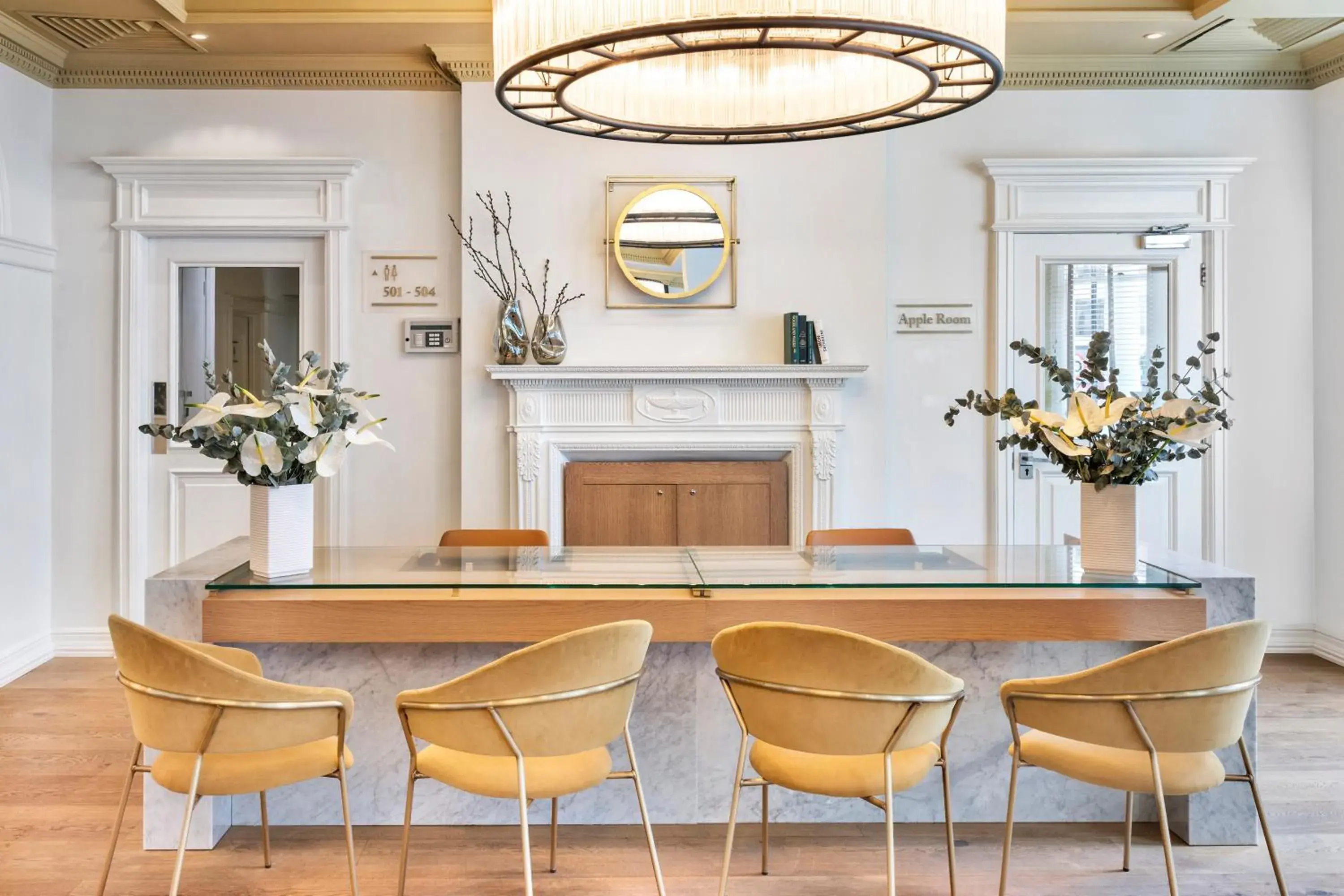 Lobby or reception in Meliá London Kensington Member of Meliá Collection Lobby or reception in Meliá London Kensington Member of Meliá Collection