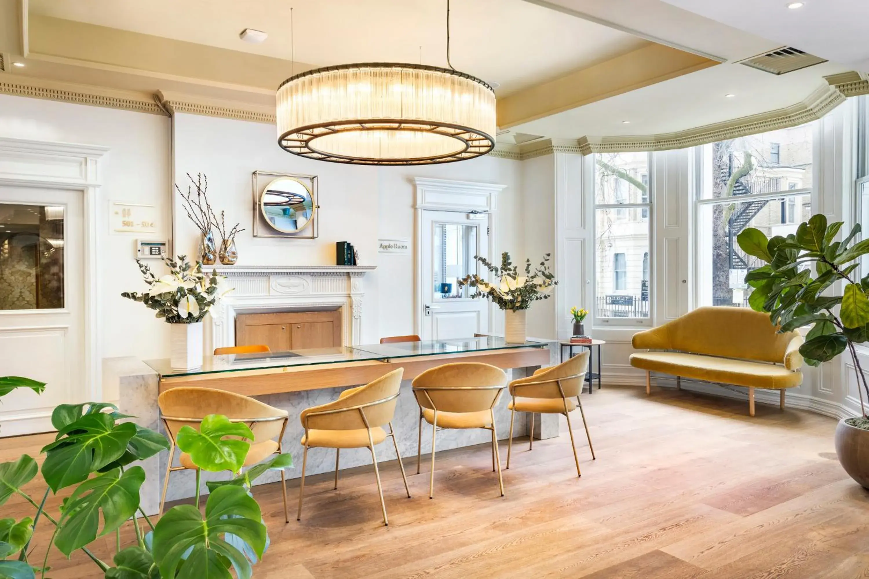 Lobby or reception in Meliá London Kensington Member of Meliá Collection Lobby or reception in Meliá London Kensington Member of Meliá Collection