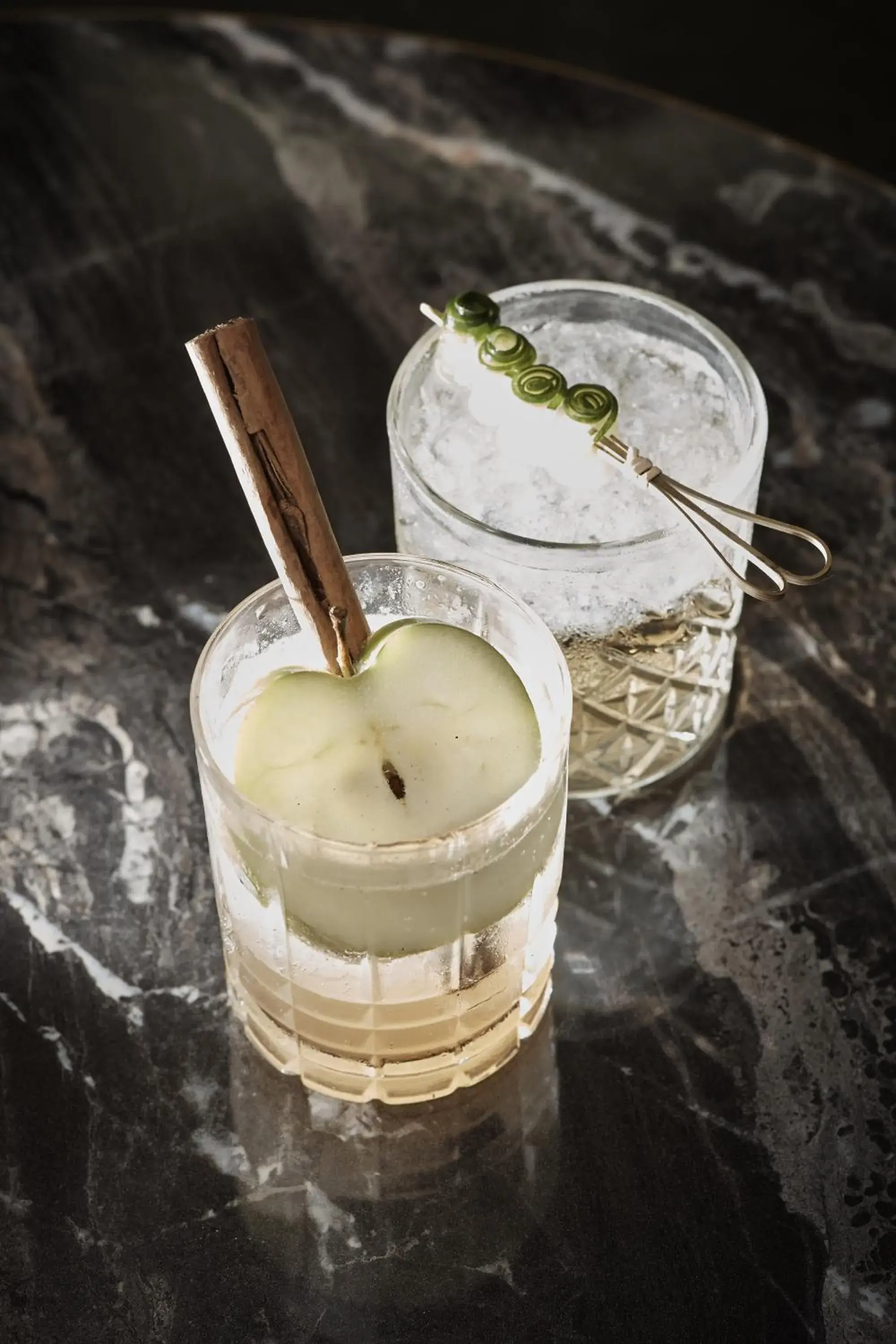 Lounge or bar in Meliá London Kensington Member of Meliá Collection Lounge or bar in Meliá London Kensington Member of Meliá Collection